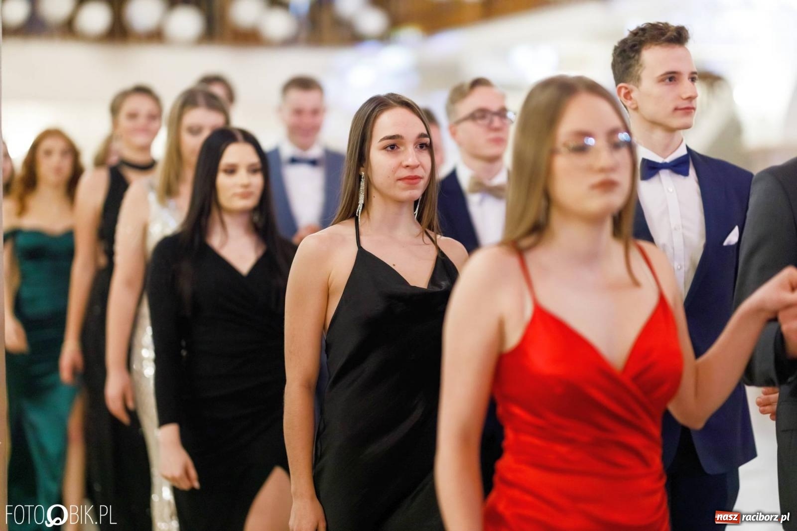 Zdjęcie w galerii na portalu naszraciborz.pl: Studniówka I LO im. Jana Kasprowicza [FOTO i WIDEO] wiadomości z regionu