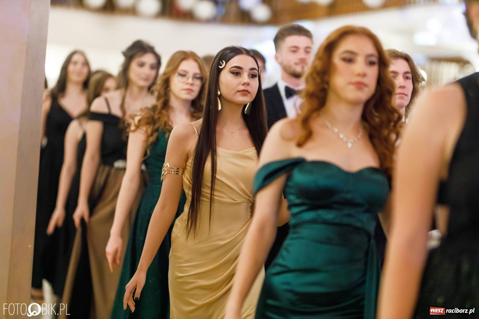 Zdjęcie w galerii na portalu naszraciborz.pl: Studniówka I LO im. Jana Kasprowicza [FOTO i WIDEO] wiadomości z regionu