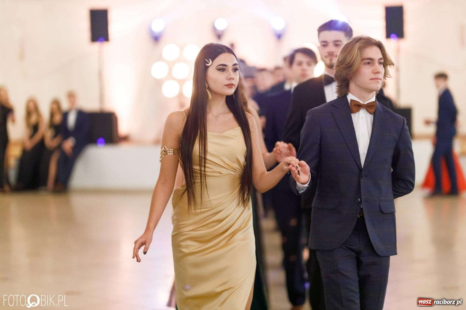 Zdjęcie w galerii na portalu naszraciborz.pl: Studniówka I LO im. Jana Kasprowicza [FOTO i WIDEO] wiadomości z regionu