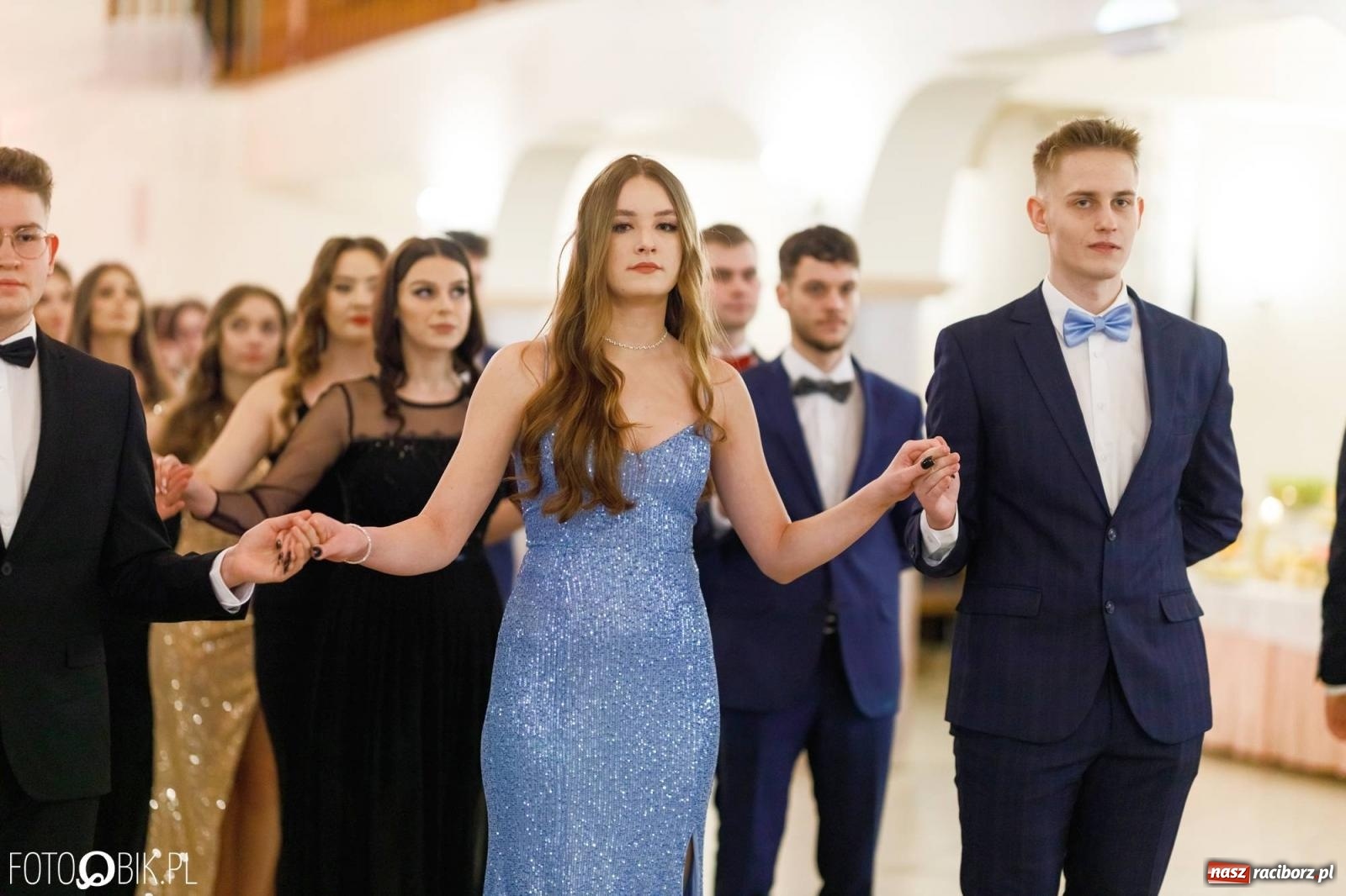 Zdjęcie w galerii na portalu naszraciborz.pl: Studniówka I LO im. Jana Kasprowicza [FOTO i WIDEO] wiadomości z regionu