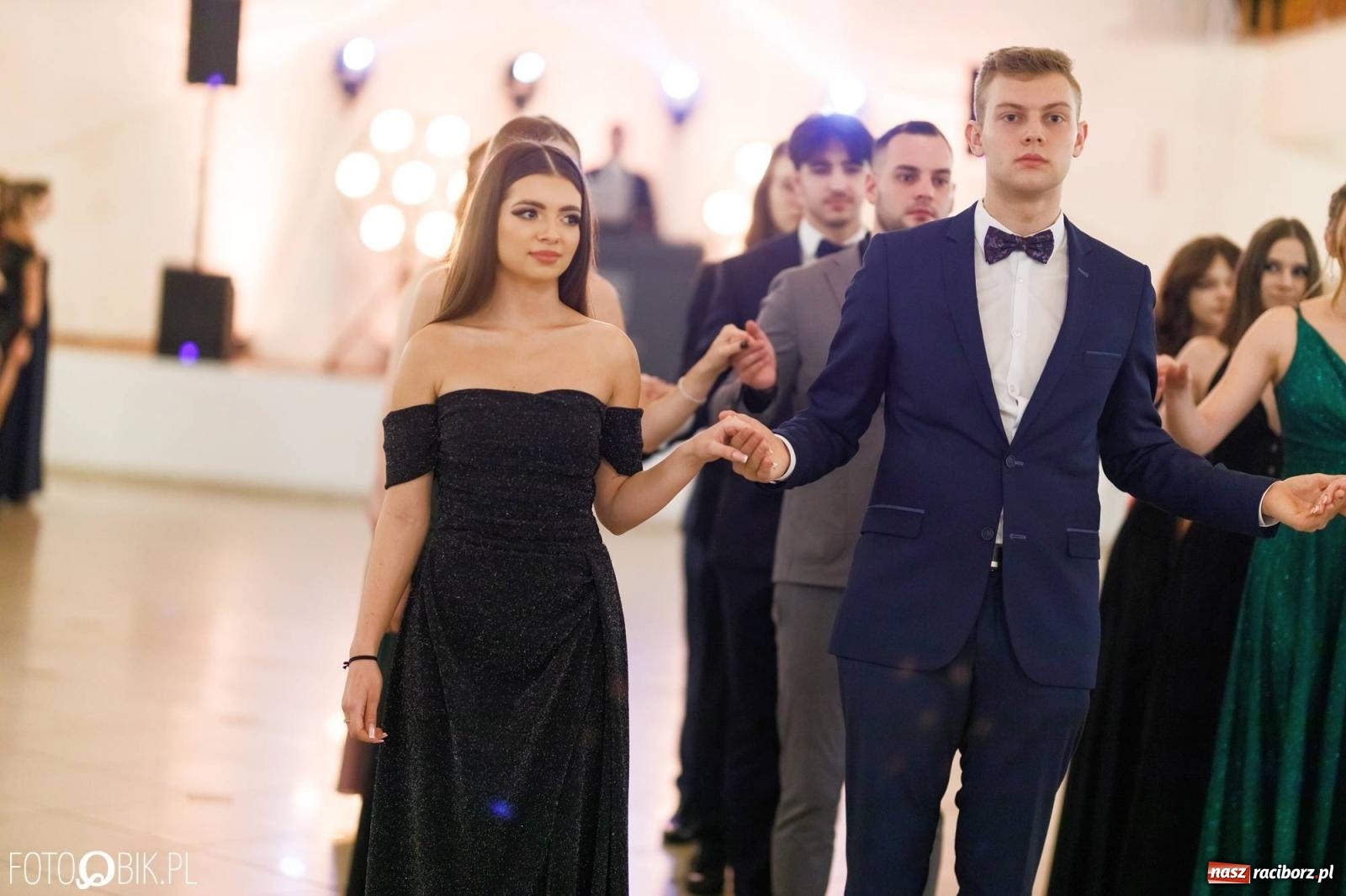 Zdjęcie w galerii na portalu naszraciborz.pl: Studniówka I LO im. Jana Kasprowicza [FOTO i WIDEO] wiadomości z regionu
