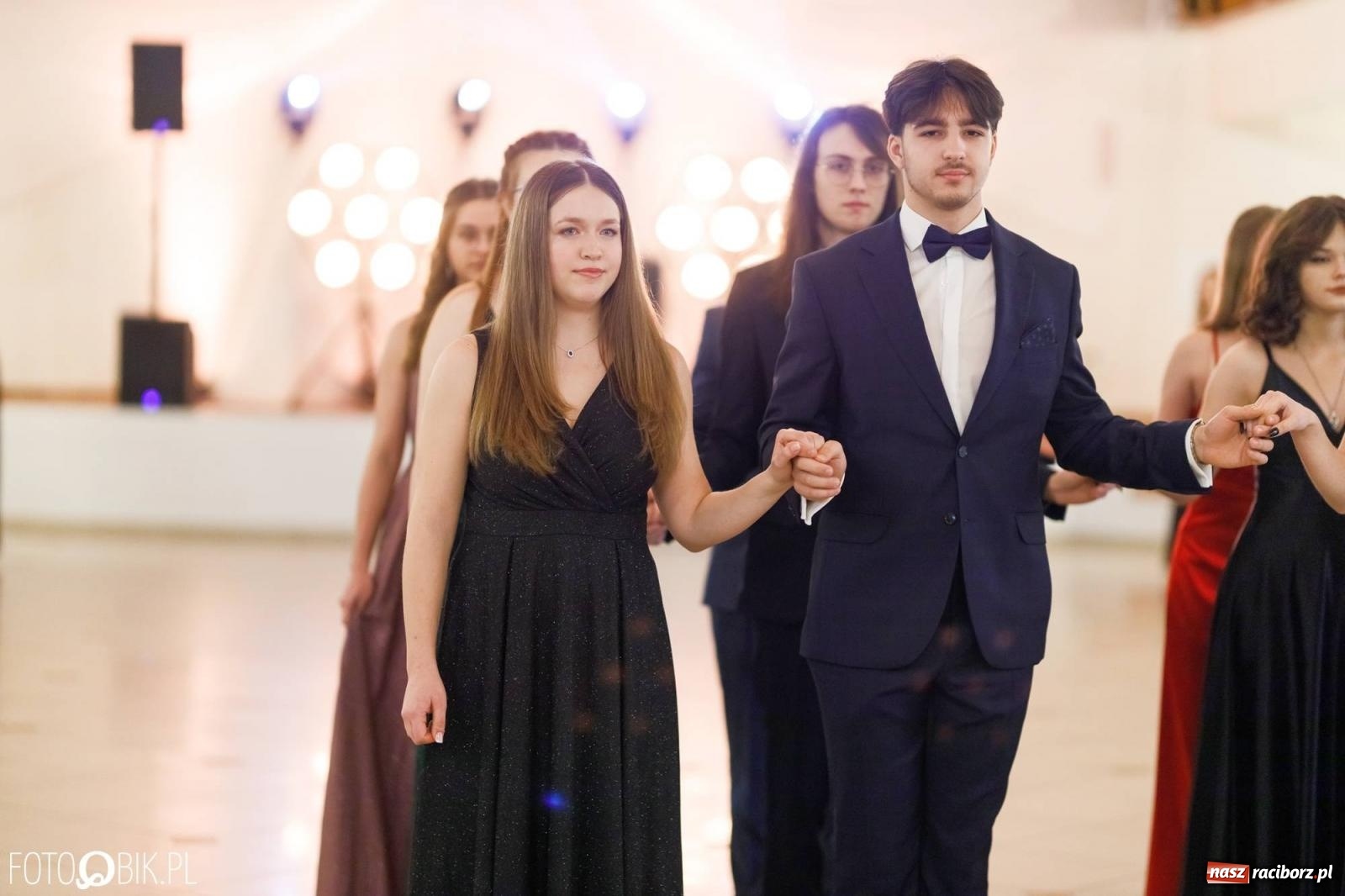 Zdjęcie w galerii na portalu naszraciborz.pl: Studniówka I LO im. Jana Kasprowicza [FOTO i WIDEO] wiadomości z regionu