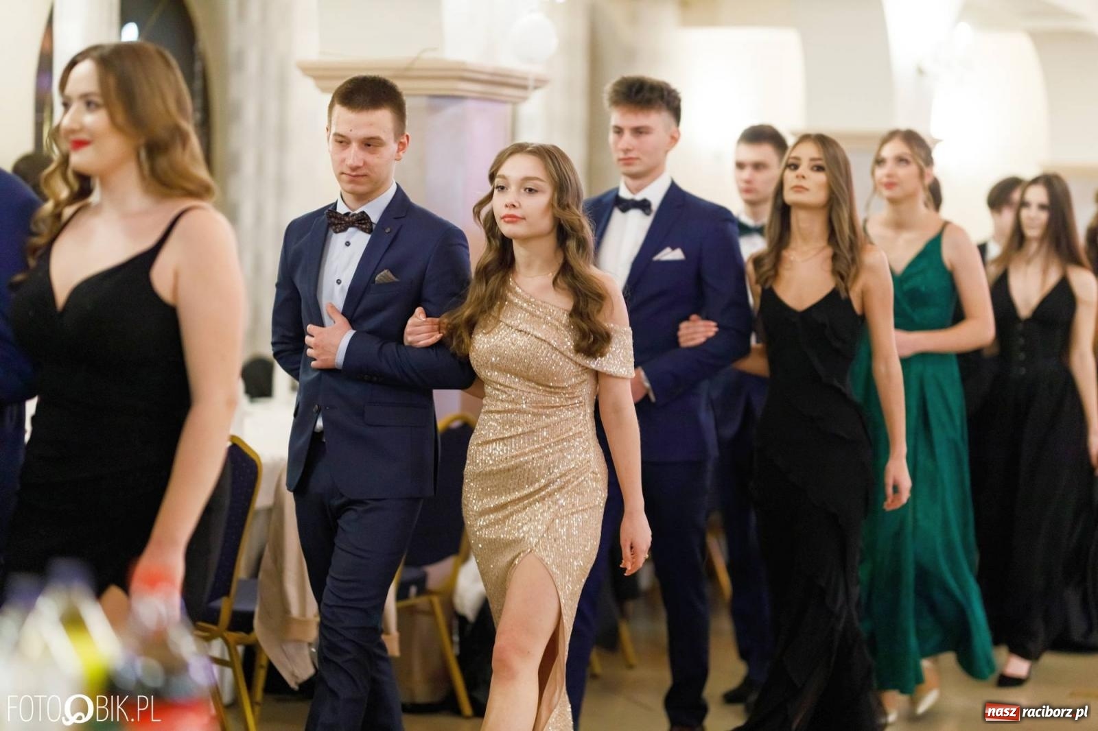Zdjęcie w galerii na portalu naszraciborz.pl: Studniówka I LO im. Jana Kasprowicza [FOTO i WIDEO] wiadomości z regionu