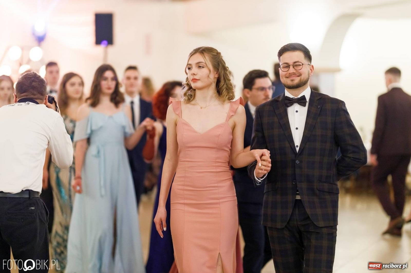 Zdjęcie w galerii na portalu naszraciborz.pl: Studniówka I LO im. Jana Kasprowicza [FOTO i WIDEO] wiadomości z regionu
