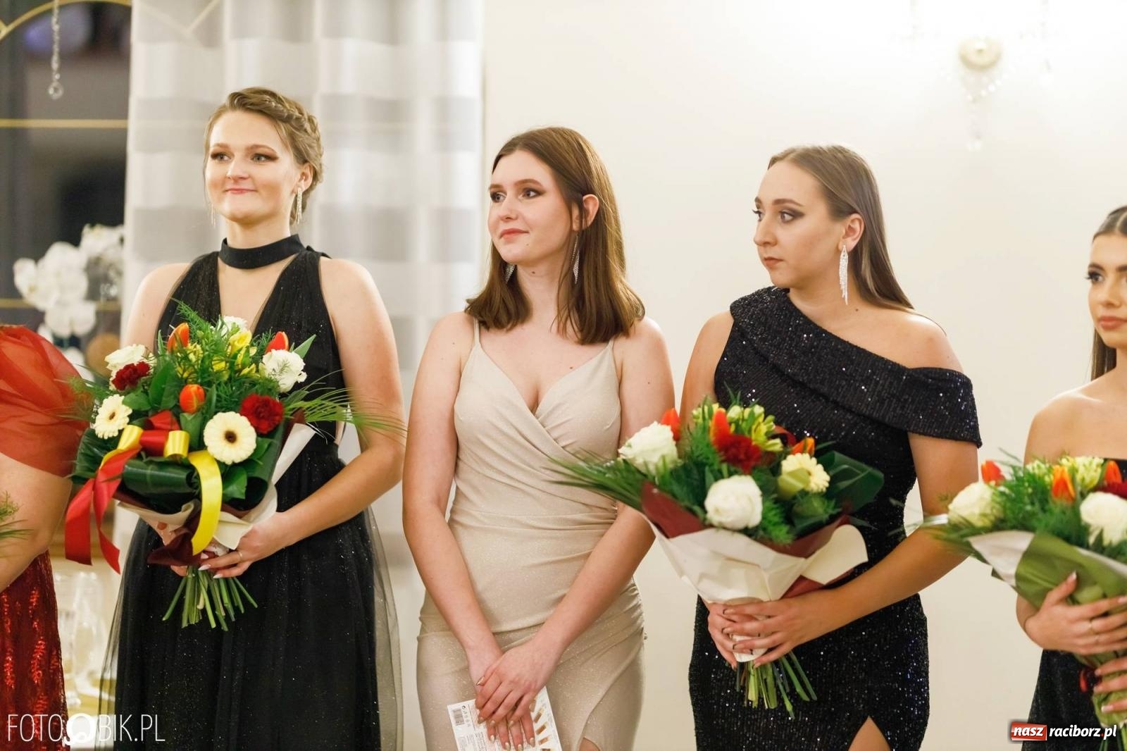 Zdjęcie w galerii na portalu naszraciborz.pl: Studniówka I LO im. Jana Kasprowicza [FOTO i WIDEO] wiadomości z regionu