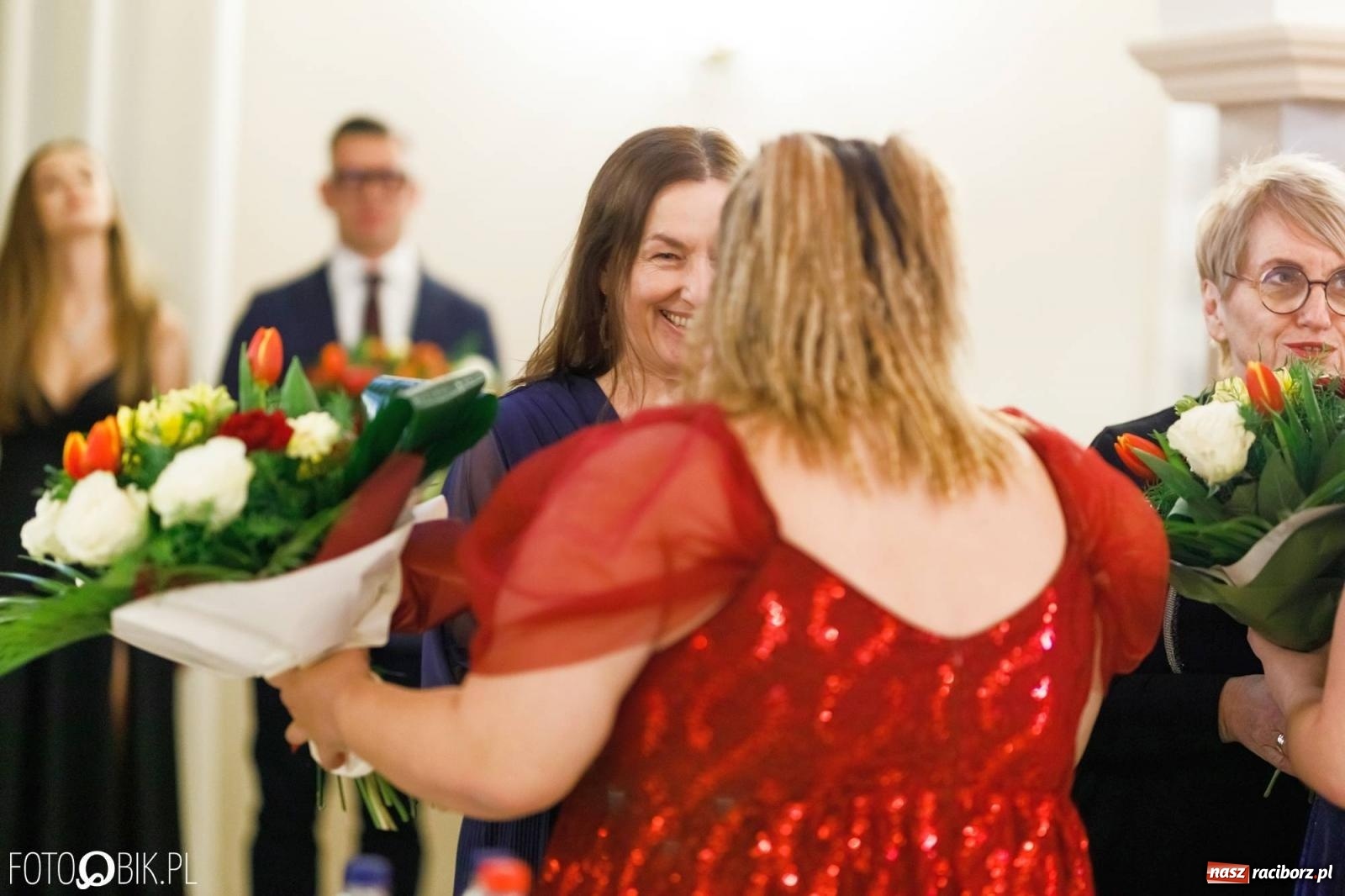 Zdjęcie w galerii na portalu naszraciborz.pl: Studniówka I LO im. Jana Kasprowicza [FOTO i WIDEO] wiadomości z regionu