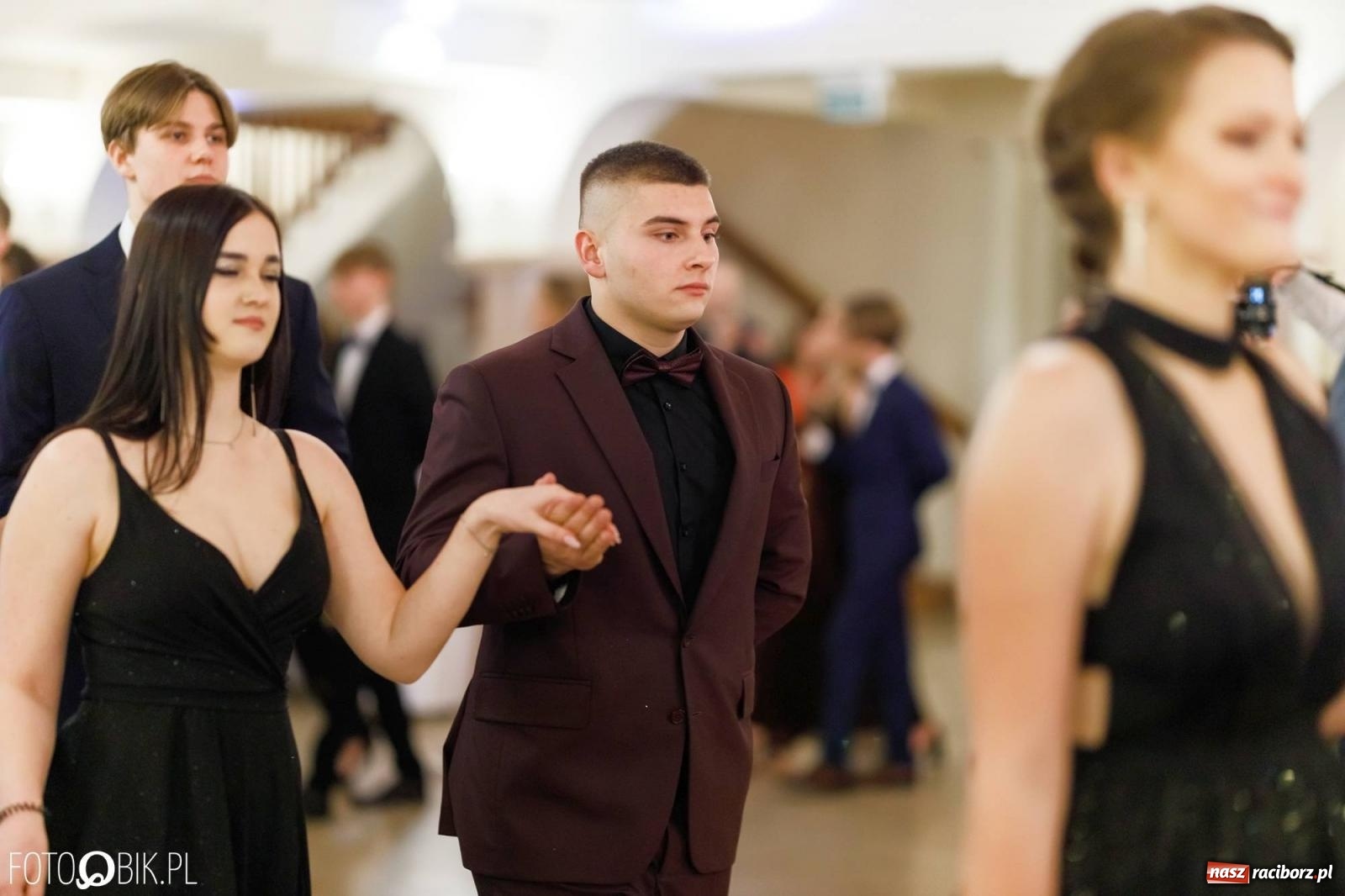 Zdjęcie w galerii na portalu naszraciborz.pl: Studniówka I LO im. Jana Kasprowicza [FOTO i WIDEO] wiadomości z regionu