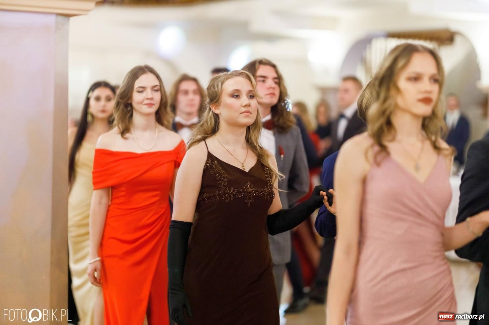 Zdjęcie w galerii na portalu naszraciborz.pl: Studniówka I LO im. Jana Kasprowicza [FOTO i WIDEO] wiadomości z regionu