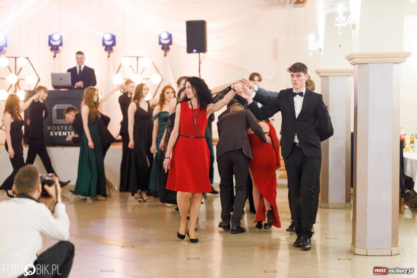 Zdjęcie w galerii na portalu naszraciborz.pl: Studniówka I LO im. Jana Kasprowicza [FOTO i WIDEO] wiadomości z regionu