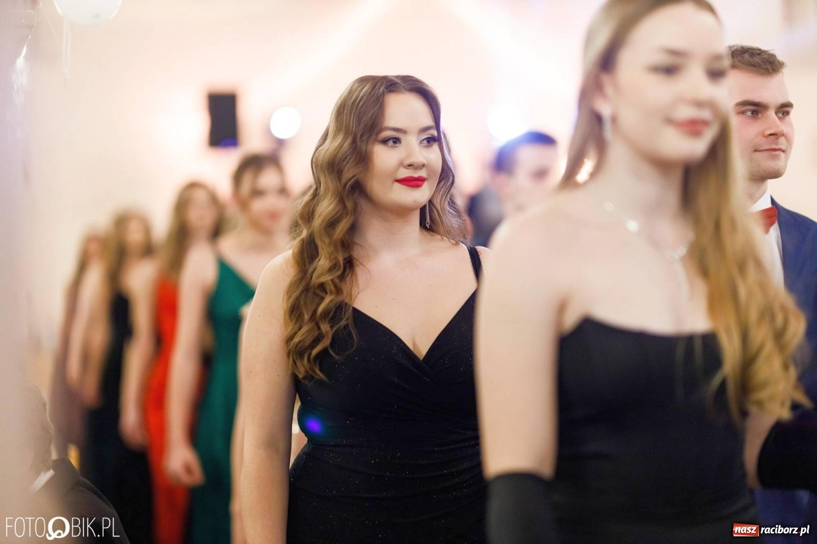 Zdjęcie w galerii na portalu naszraciborz.pl: Studniówka I LO im. Jana Kasprowicza [FOTO i WIDEO] wiadomości z regionu