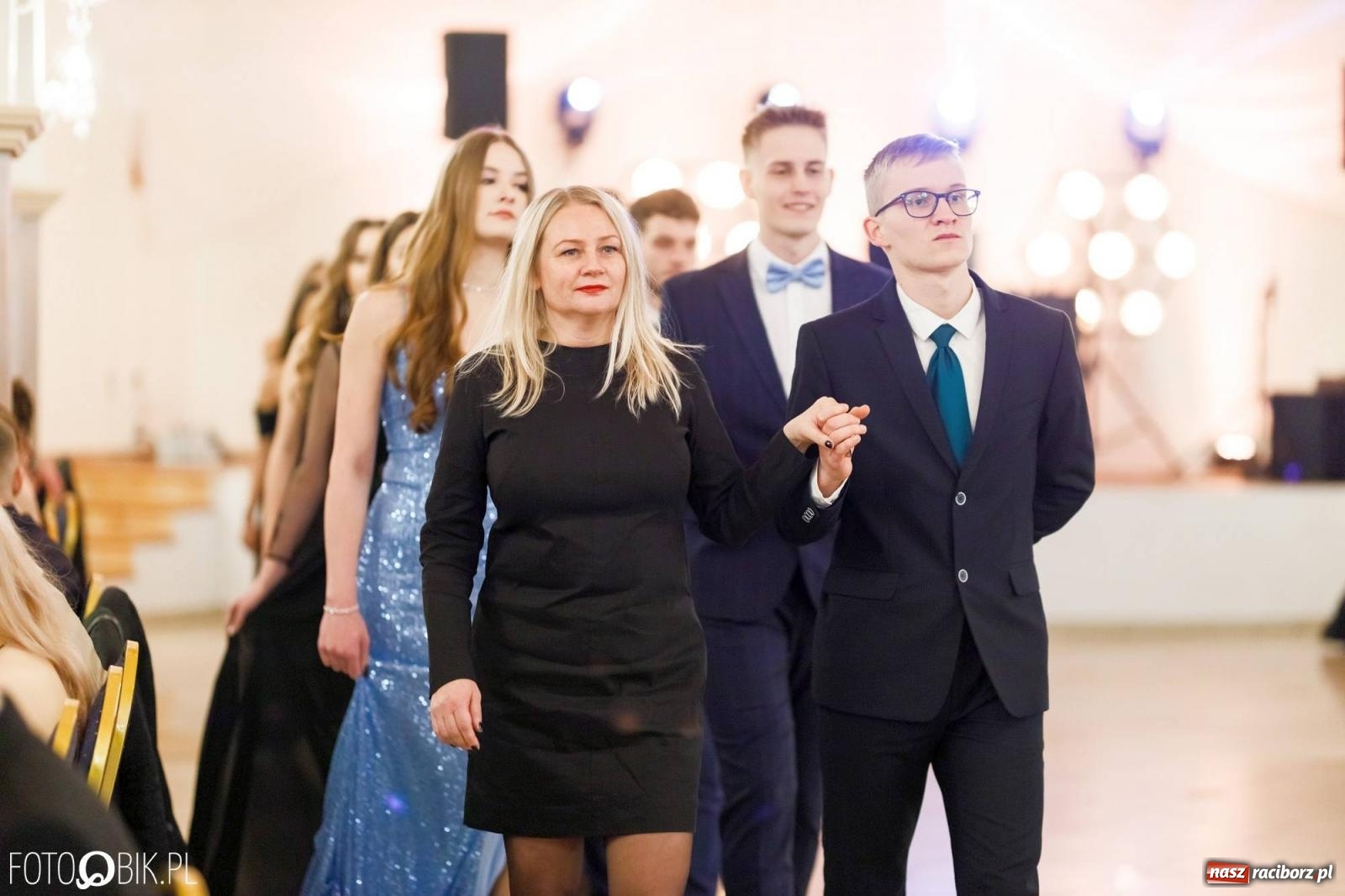 Zdjęcie w galerii na portalu naszraciborz.pl: Studniówka I LO im. Jana Kasprowicza [FOTO i WIDEO] wiadomości z regionu