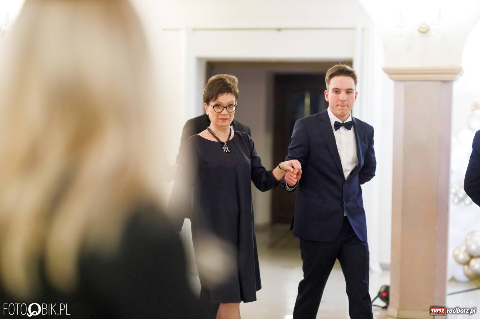 Zdjęcie w galerii na portalu naszraciborz.pl: Studniówka I LO im. Jana Kasprowicza [FOTO i WIDEO] wiadomości z regionu