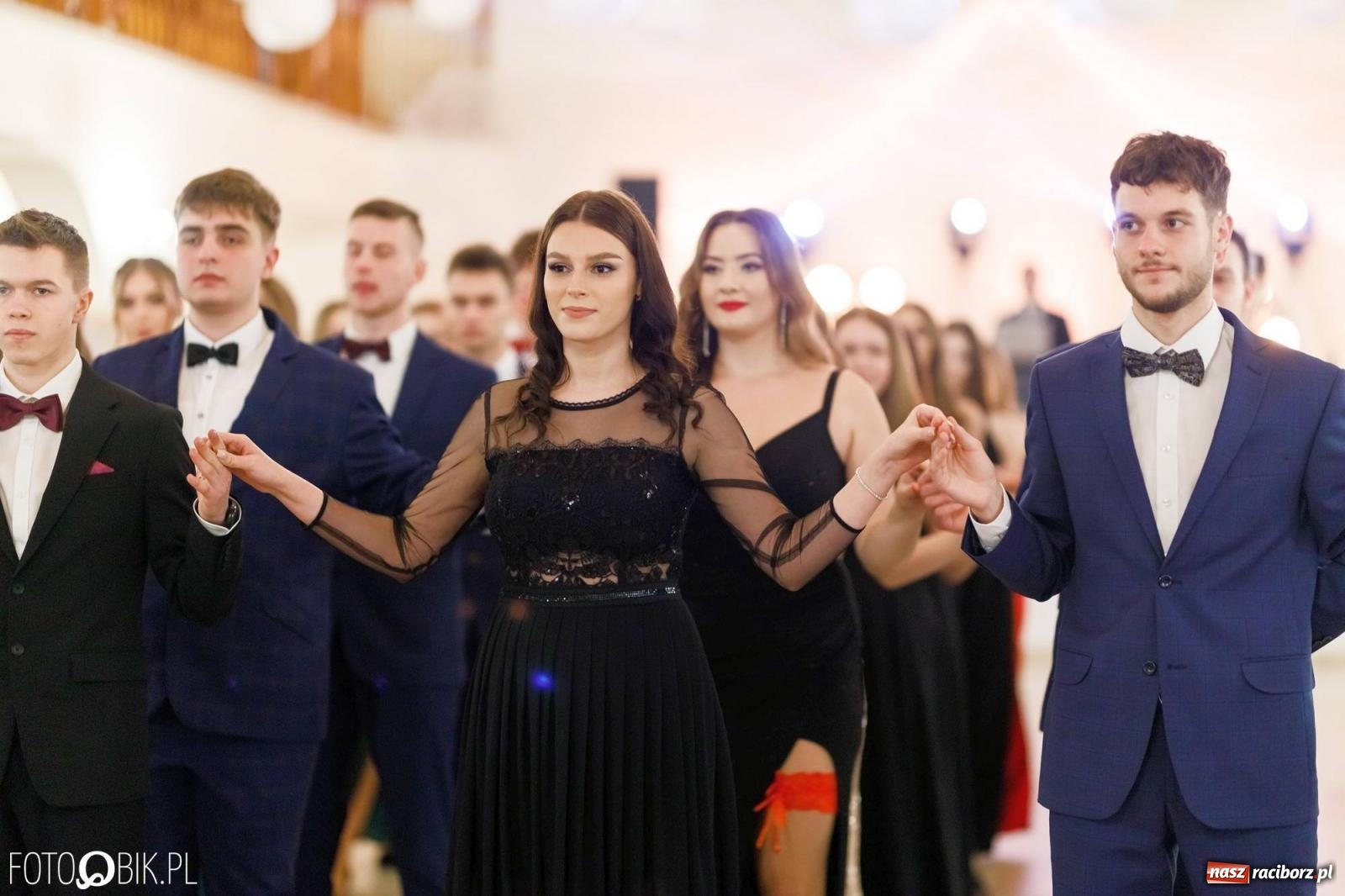 Zdjęcie w galerii na portalu naszraciborz.pl: Studniówka I LO im. Jana Kasprowicza [FOTO i WIDEO] wiadomości z regionu