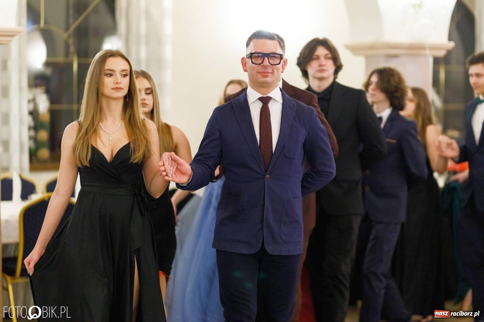 Zdjęcie w galerii na portalu naszraciborz.pl: Studniówka I LO im. Jana Kasprowicza [FOTO i WIDEO] wiadomości z regionu