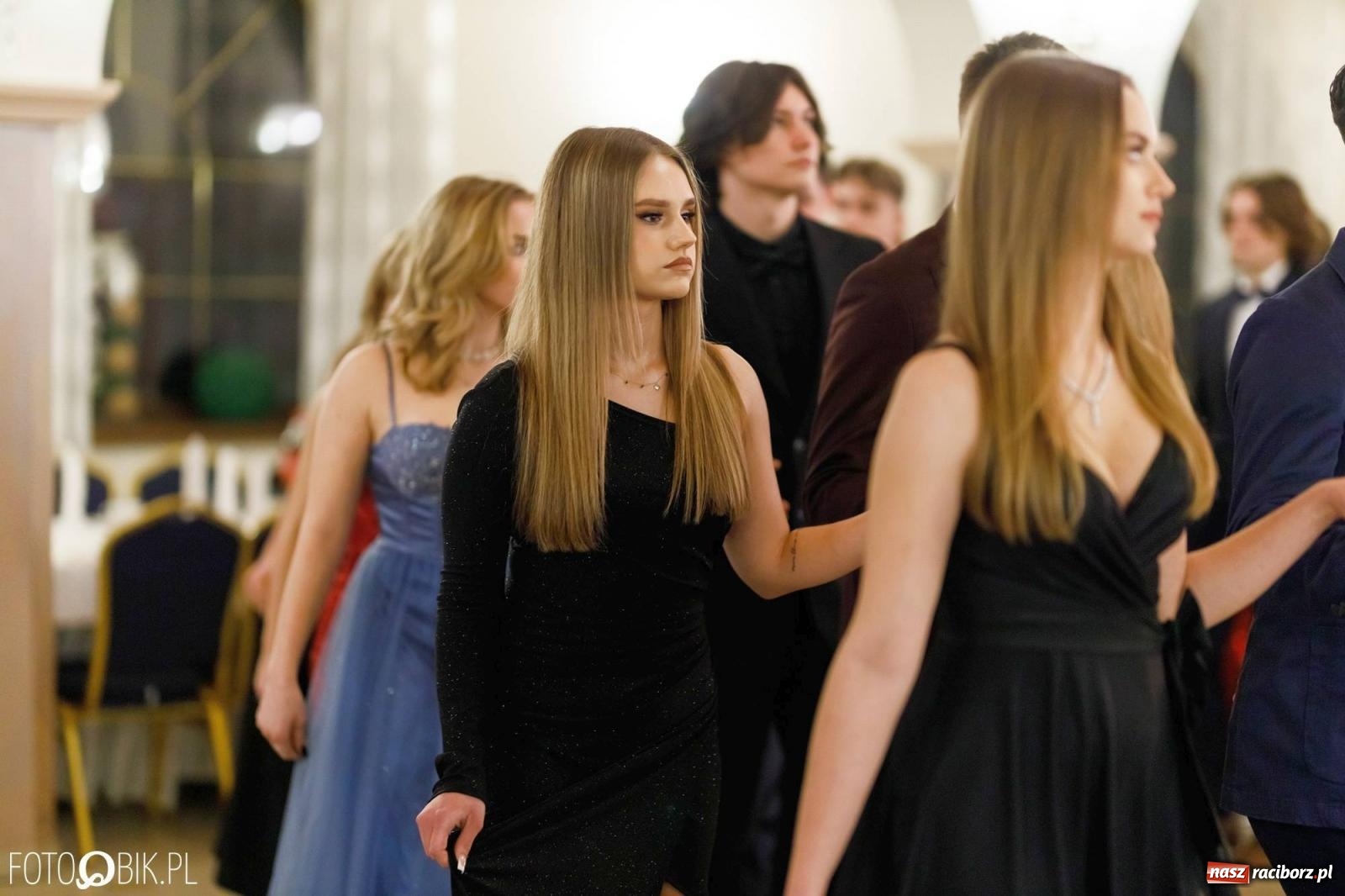 Zdjęcie w galerii na portalu naszraciborz.pl: Studniówka I LO im. Jana Kasprowicza [FOTO i WIDEO] wiadomości z regionu