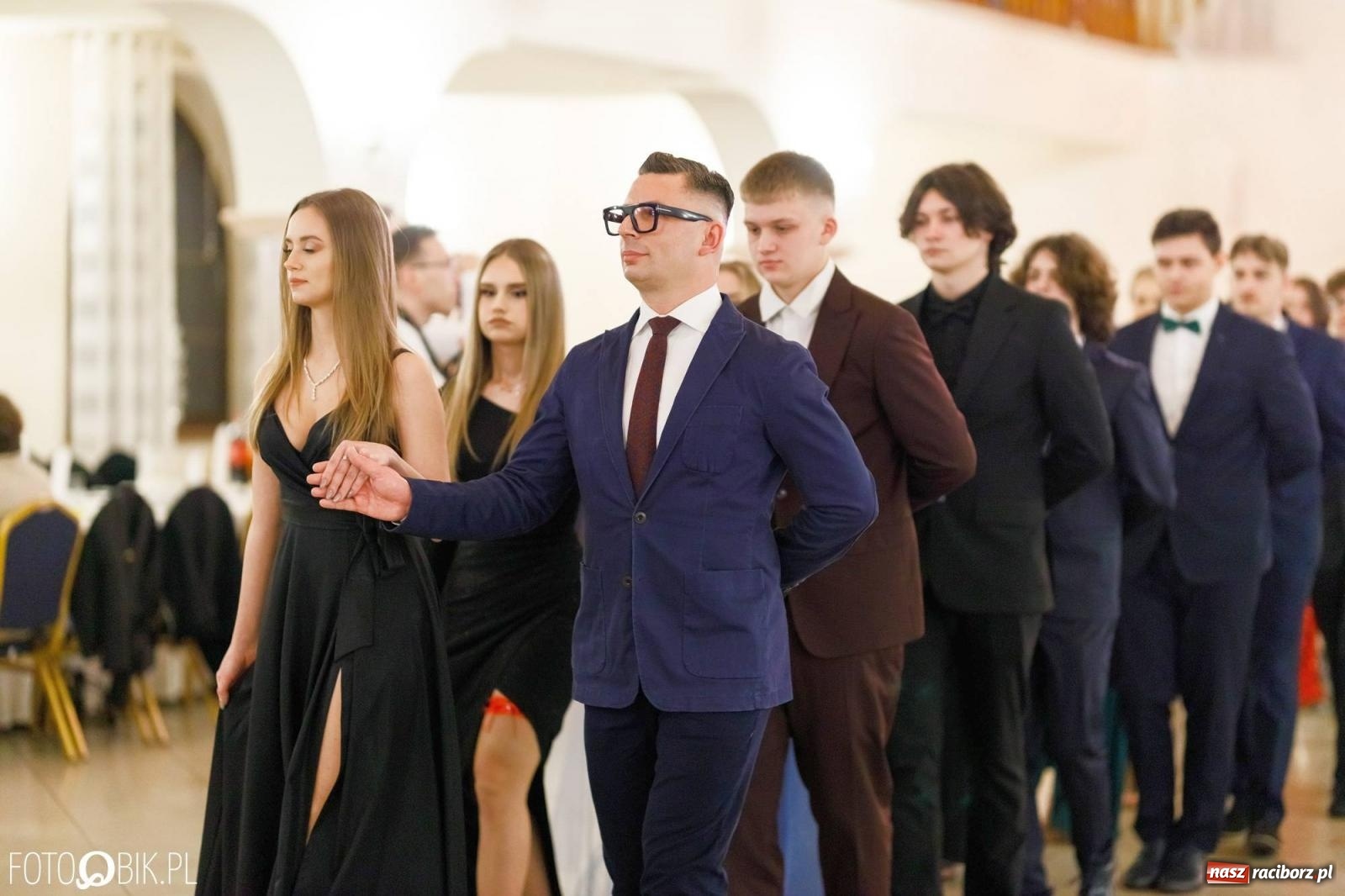 Zdjęcie w galerii na portalu naszraciborz.pl: Studniówka I LO im. Jana Kasprowicza [FOTO i WIDEO] wiadomości z regionu