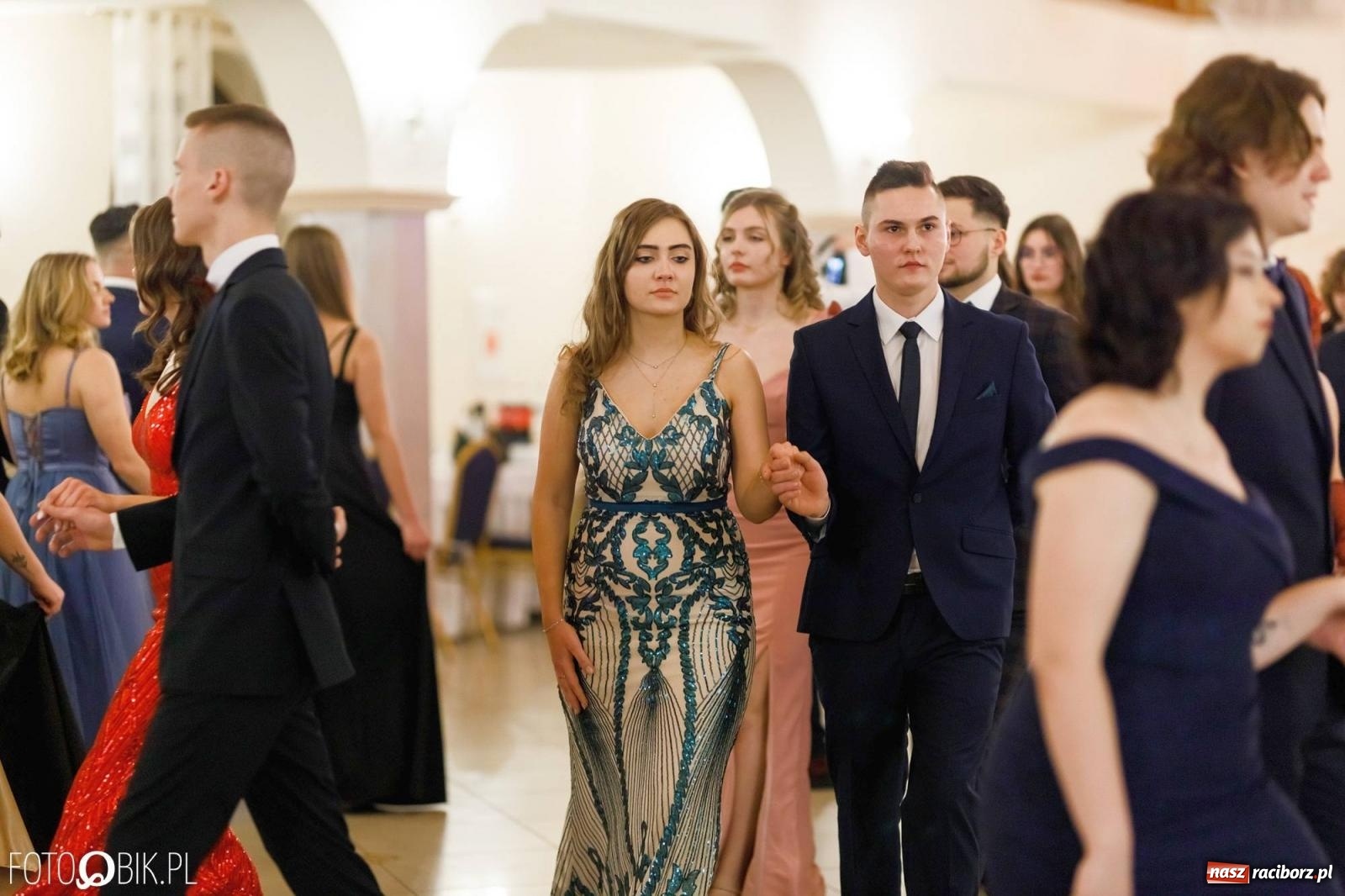 Zdjęcie w galerii na portalu naszraciborz.pl: Studniówka I LO im. Jana Kasprowicza [FOTO i WIDEO] wiadomości z regionu