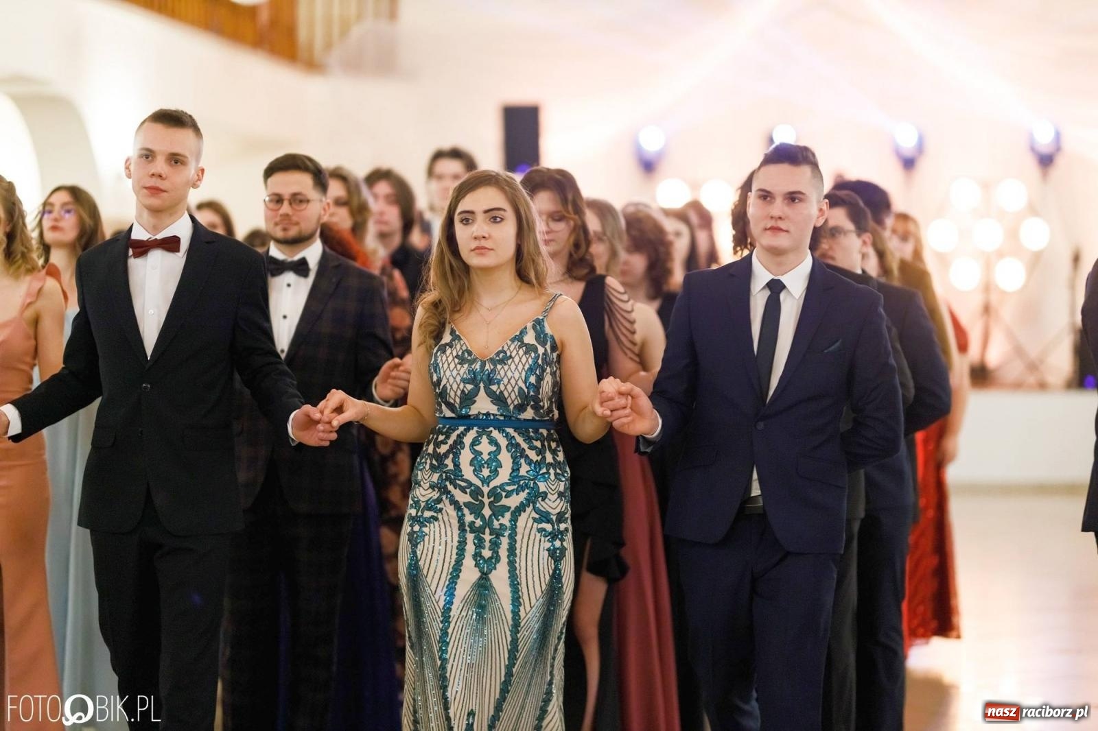 Zdjęcie w galerii na portalu naszraciborz.pl: Studniówka I LO im. Jana Kasprowicza [FOTO i WIDEO] wiadomości z regionu