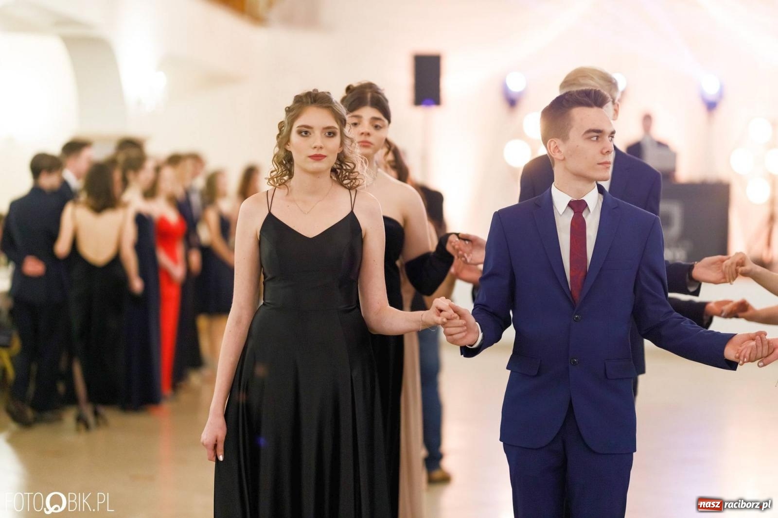 Zdjęcie w galerii na portalu naszraciborz.pl: Studniówka I LO im. Jana Kasprowicza [FOTO i WIDEO] wiadomości z regionu