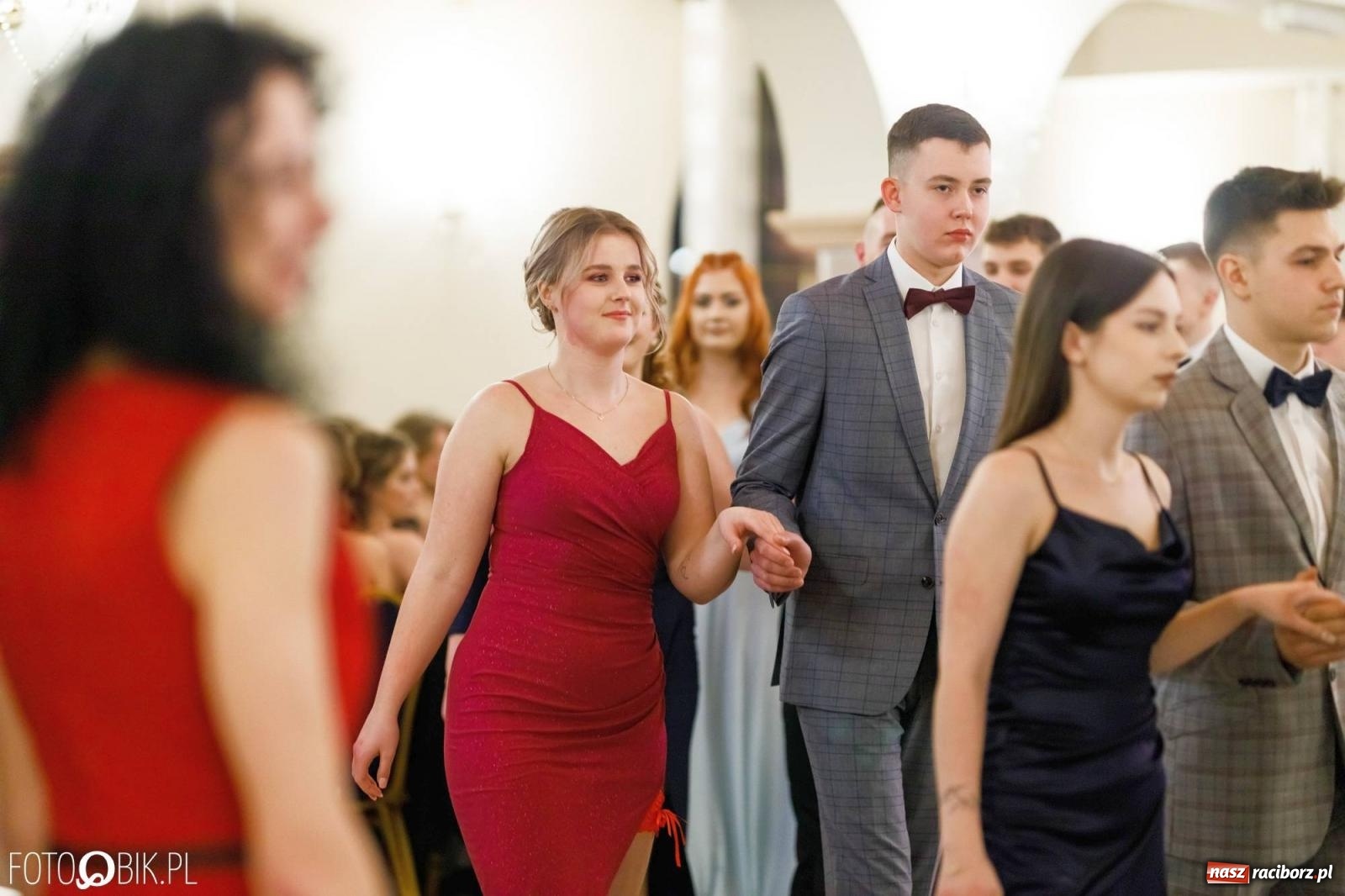Zdjęcie w galerii na portalu naszraciborz.pl: Studniówka I LO im. Jana Kasprowicza [FOTO i WIDEO] wiadomości z regionu
