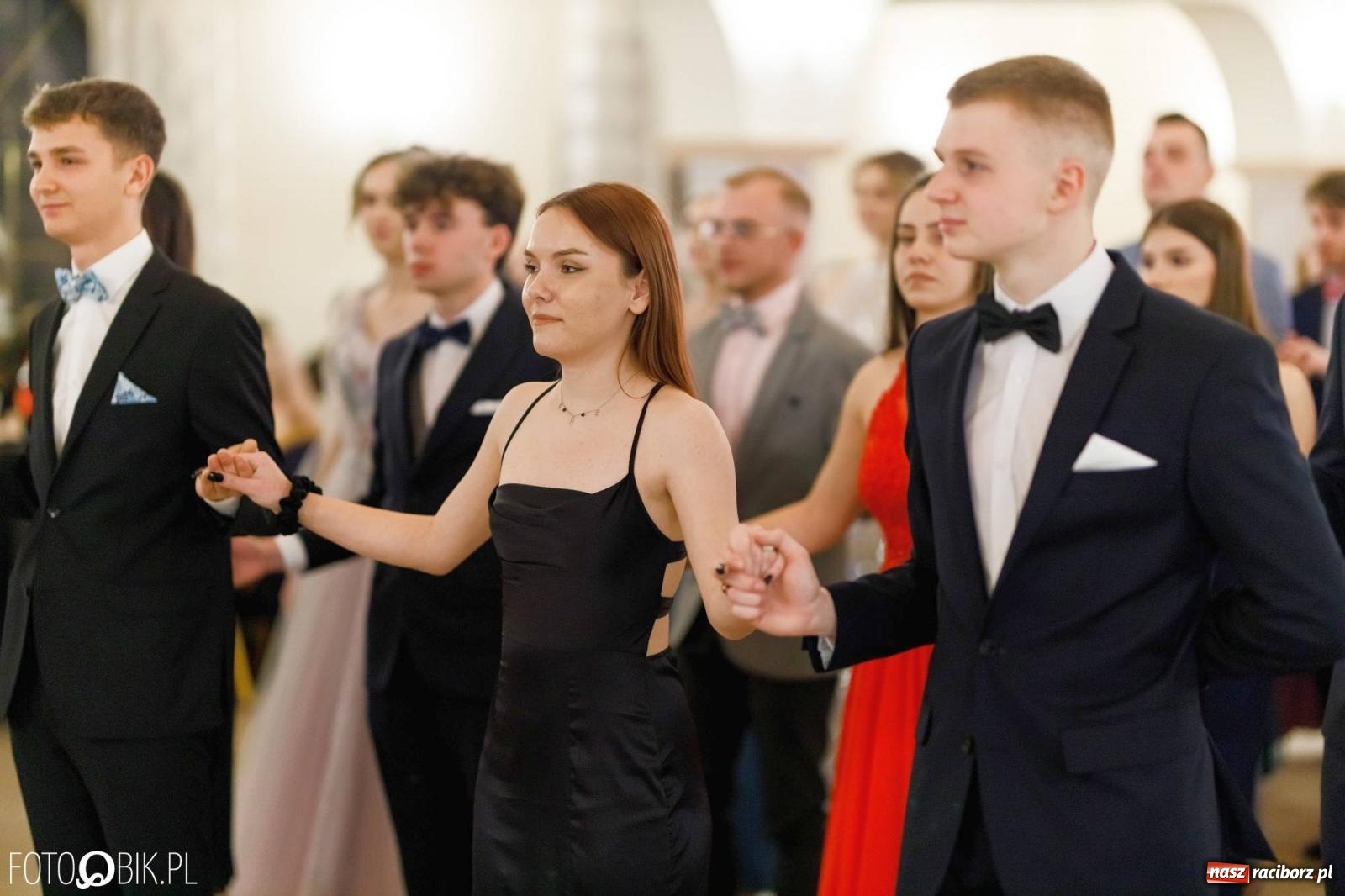 Zdjęcie w galerii na portalu naszraciborz.pl: Studniówka I LO im. Jana Kasprowicza [FOTO i WIDEO] wiadomości z regionu