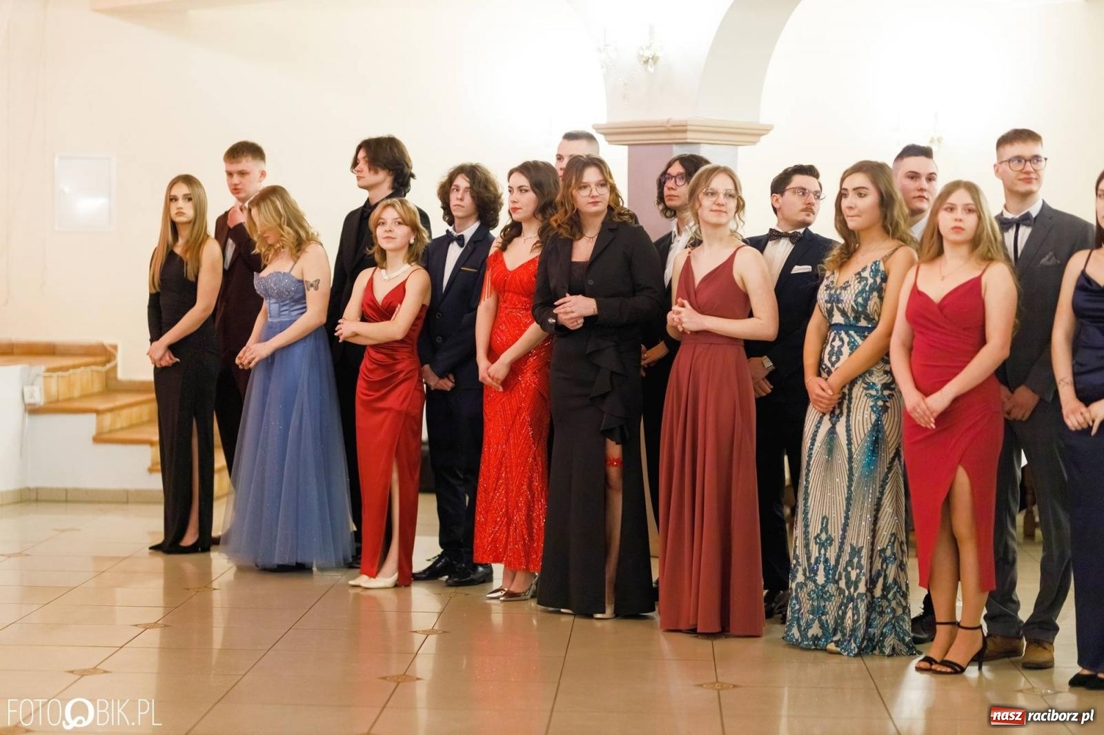 Zdjęcie w galerii na portalu naszraciborz.pl: Studniówka I LO im. Jana Kasprowicza [FOTO i WIDEO] wiadomości z regionu