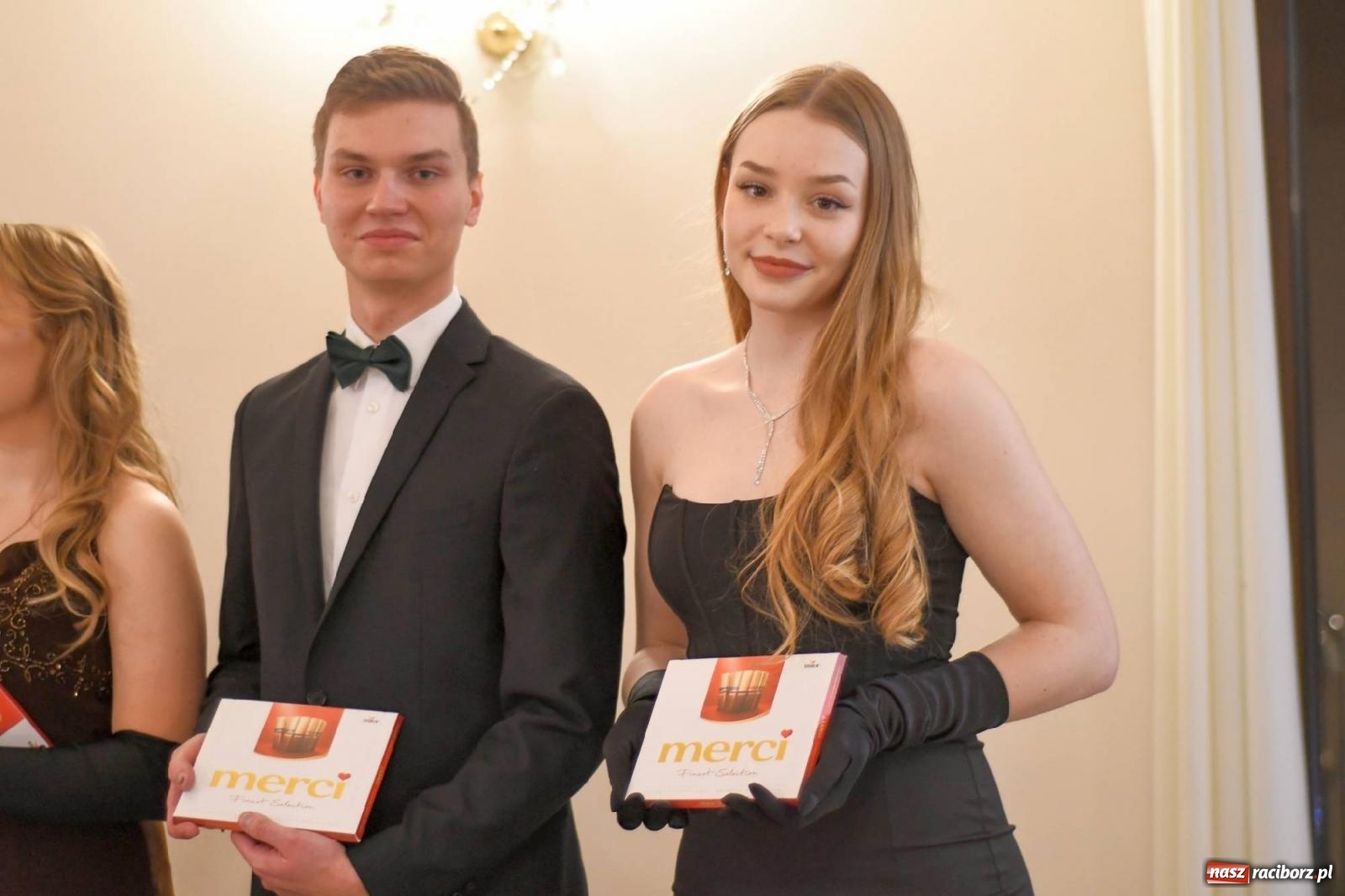Zdjęcie w galerii na portalu naszraciborz.pl: Studniówka I LO im. Jana Kasprowicza [FOTO i WIDEO] wiadomości z regionu