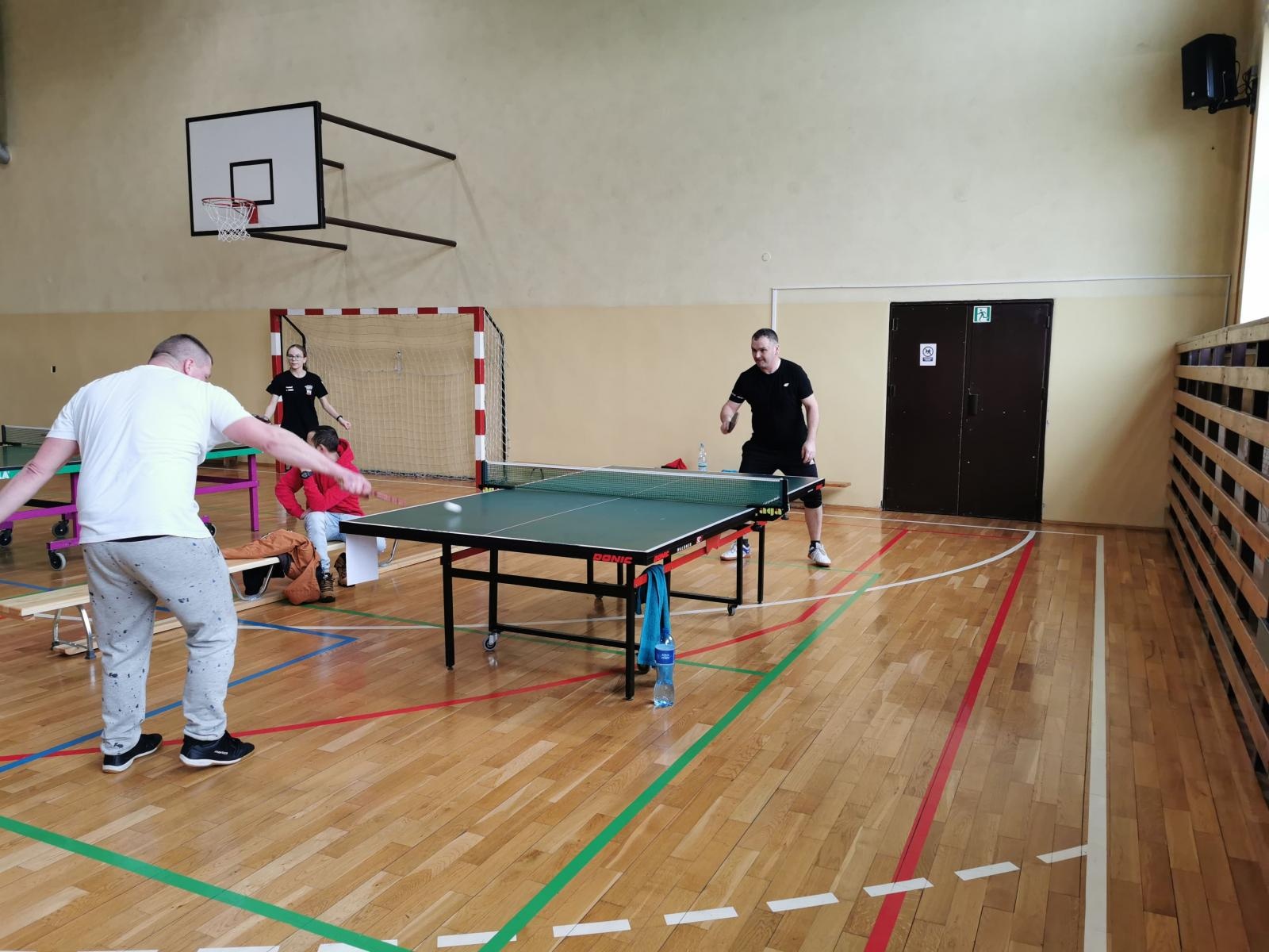 Zdjęcie w galerii na portalu naszraciborz.pl: Tenis stołowy. Rywalizacja o puchar wójta za nami wiadomości z regionu