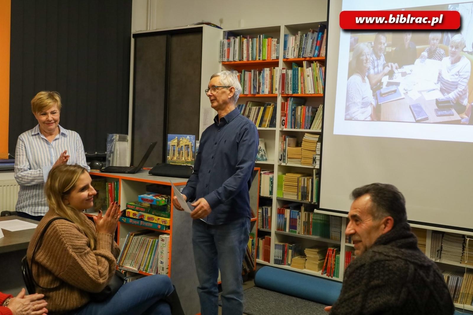 Zdjęcie w galerii na portalu naszraciborz.pl: Greckie Karaiby – żeglarska opowieść w markowickiej bibliotece wiadomości z regionu