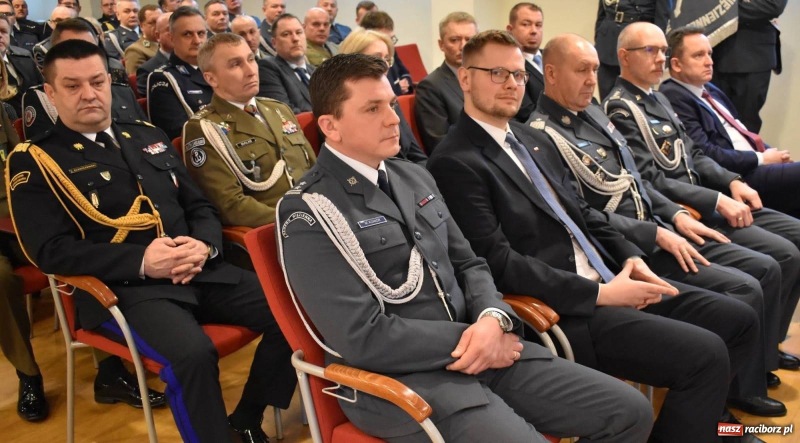 Zdjęcie w galerii na portalu naszraciborz.pl: Okręgowe obchody Dnia Tradycji Służby Więziennej na zamku w Raciborzu wiadomości z regionu