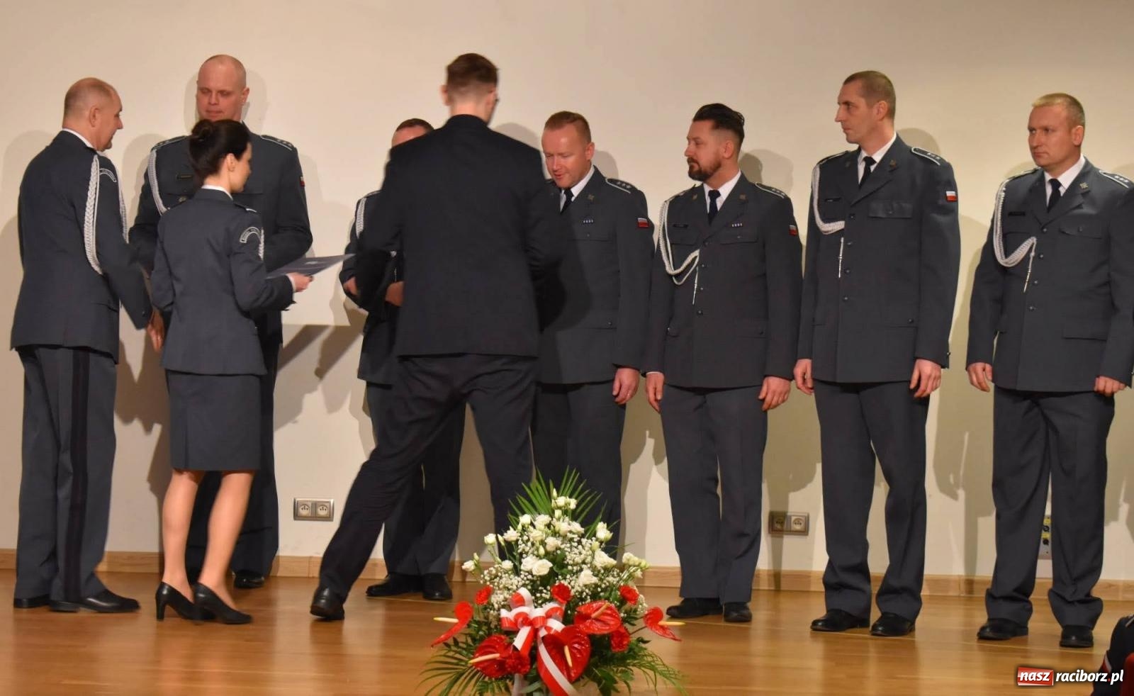 Zdjęcie w galerii na portalu naszraciborz.pl: Okręgowe obchody Dnia Tradycji Służby Więziennej na zamku w Raciborzu wiadomości z regionu