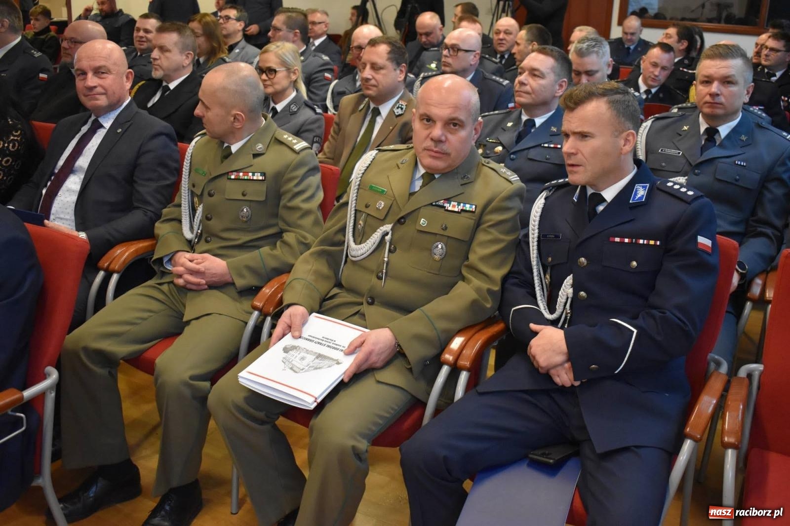 Zdjęcie w galerii na portalu naszraciborz.pl: Okręgowe obchody Dnia Tradycji Służby Więziennej na zamku w Raciborzu wiadomości z regionu
