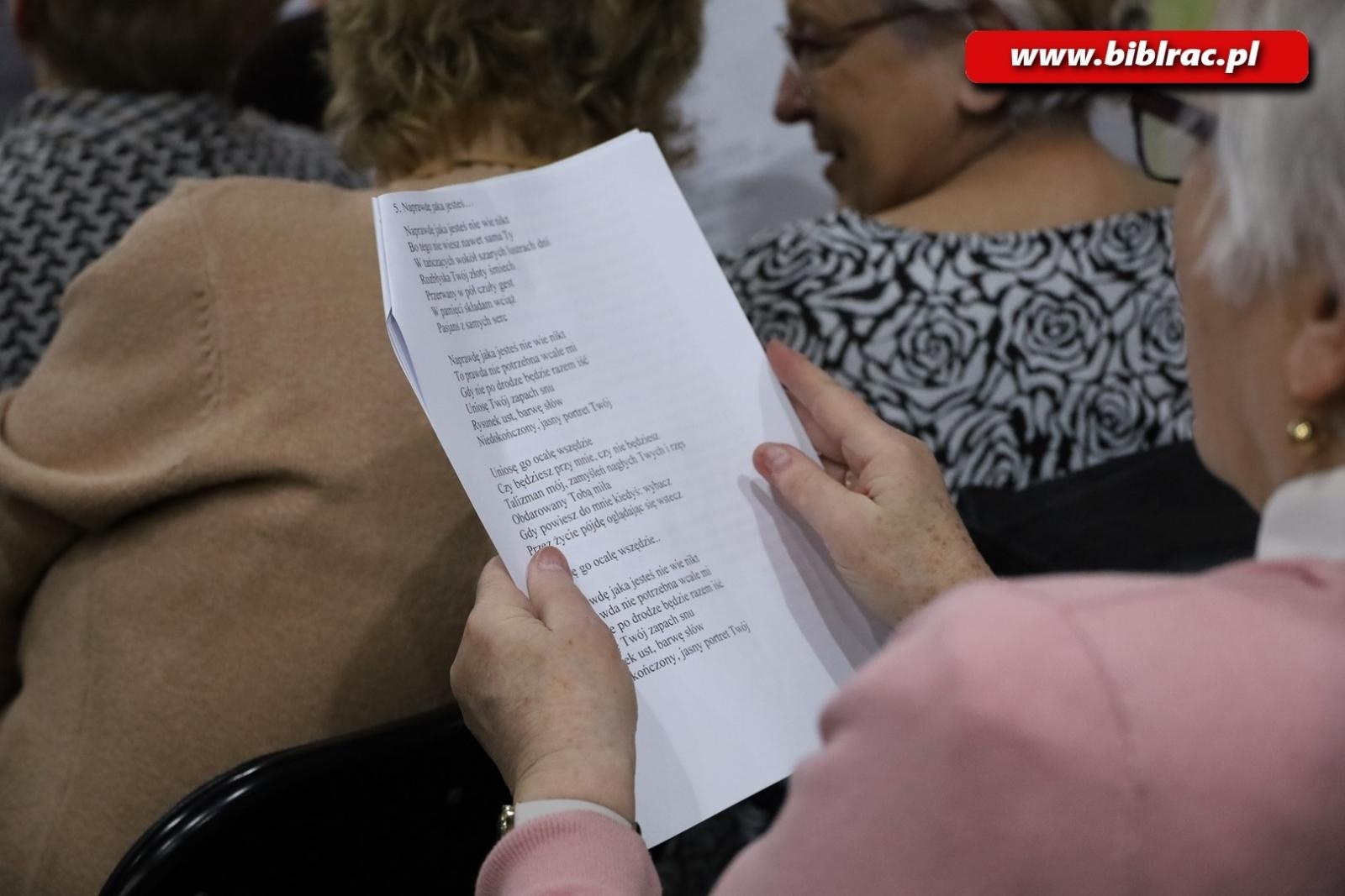 Zdjęcie w galerii na portalu naszraciborz.pl: Walentynkowy program w bibliotece na Ostrogu! wiadomości z regionu