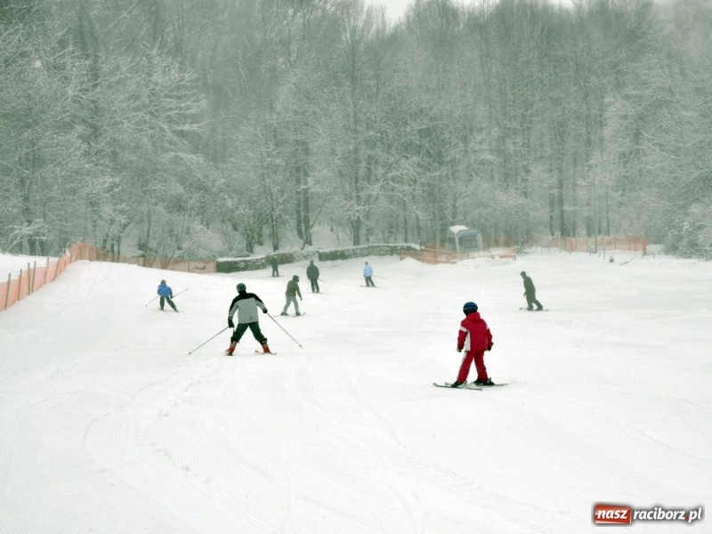 Zdjęcie w galerii na portalu naszraciborz.pl: Stok na Urbanku już czynny wiadomości z regionu
