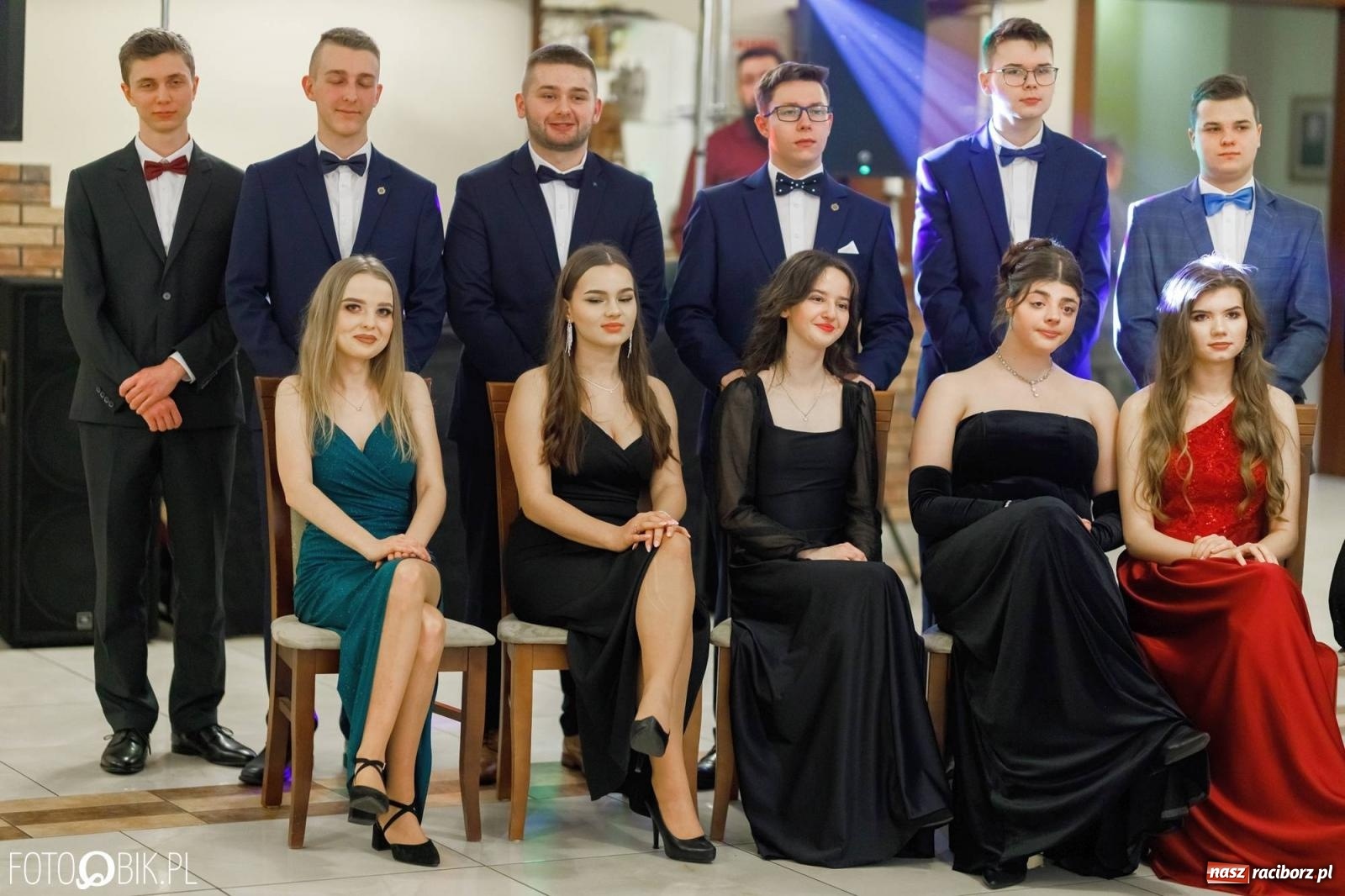 Zdjęcie w galerii na portalu naszraciborz.pl: Bal studniówkowy raciborskiego Mechanika [FOTO i WIDEO] wiadomości z regionu