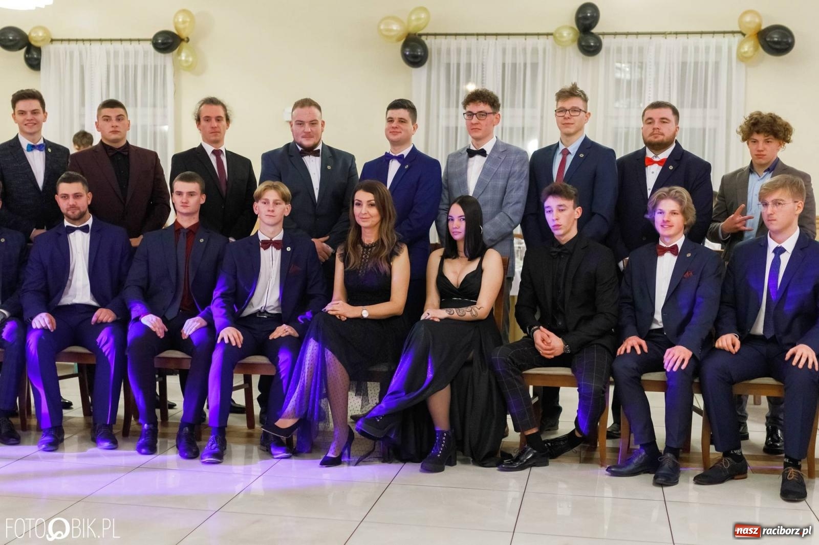 Zdjęcie w galerii na portalu naszraciborz.pl: Bal studniówkowy raciborskiego Mechanika [FOTO i WIDEO] wiadomości z regionu