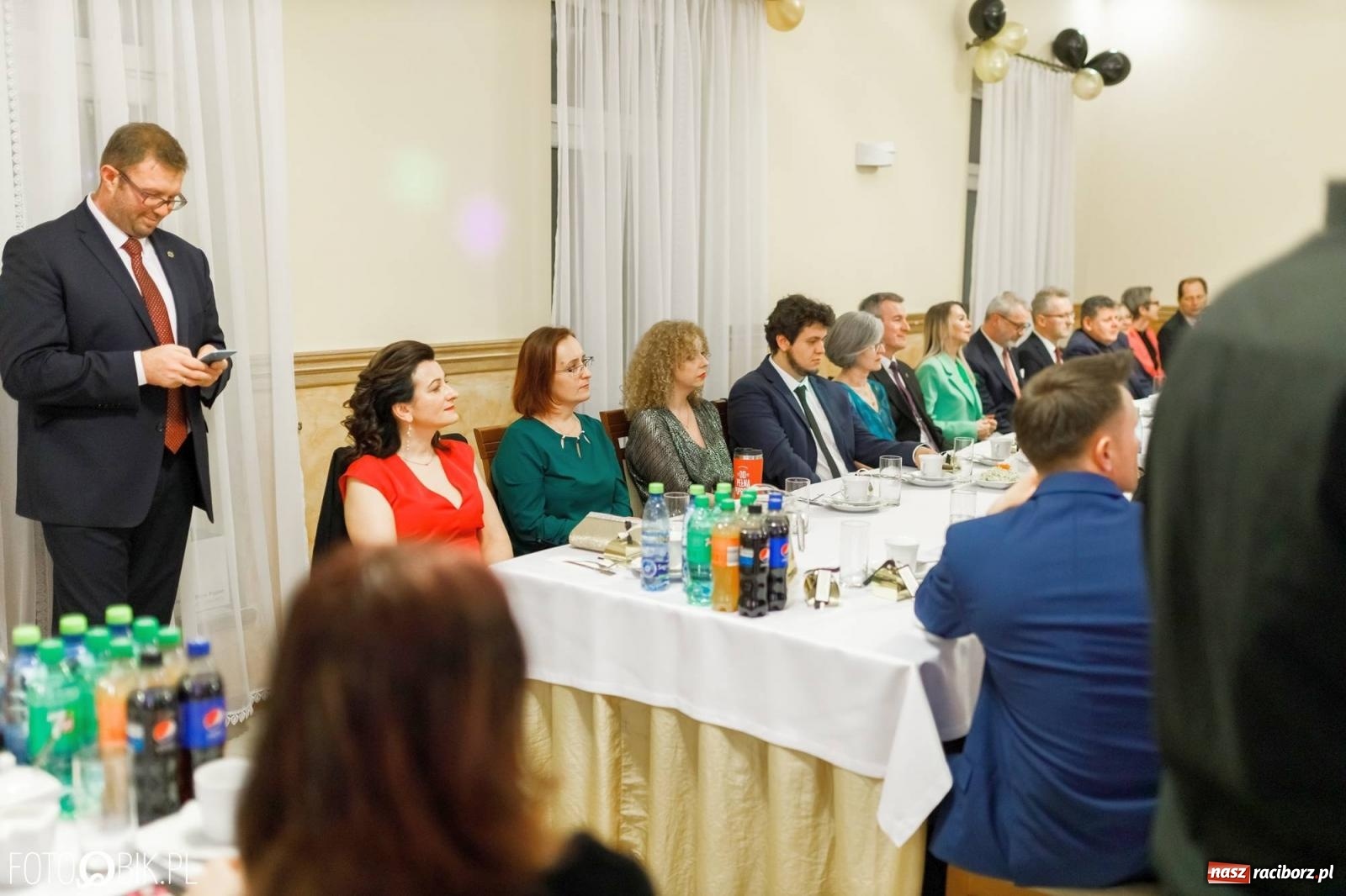 Zdjęcie w galerii na portalu naszraciborz.pl: Bal studniówkowy raciborskiego Mechanika [FOTO i WIDEO] wiadomości z regionu