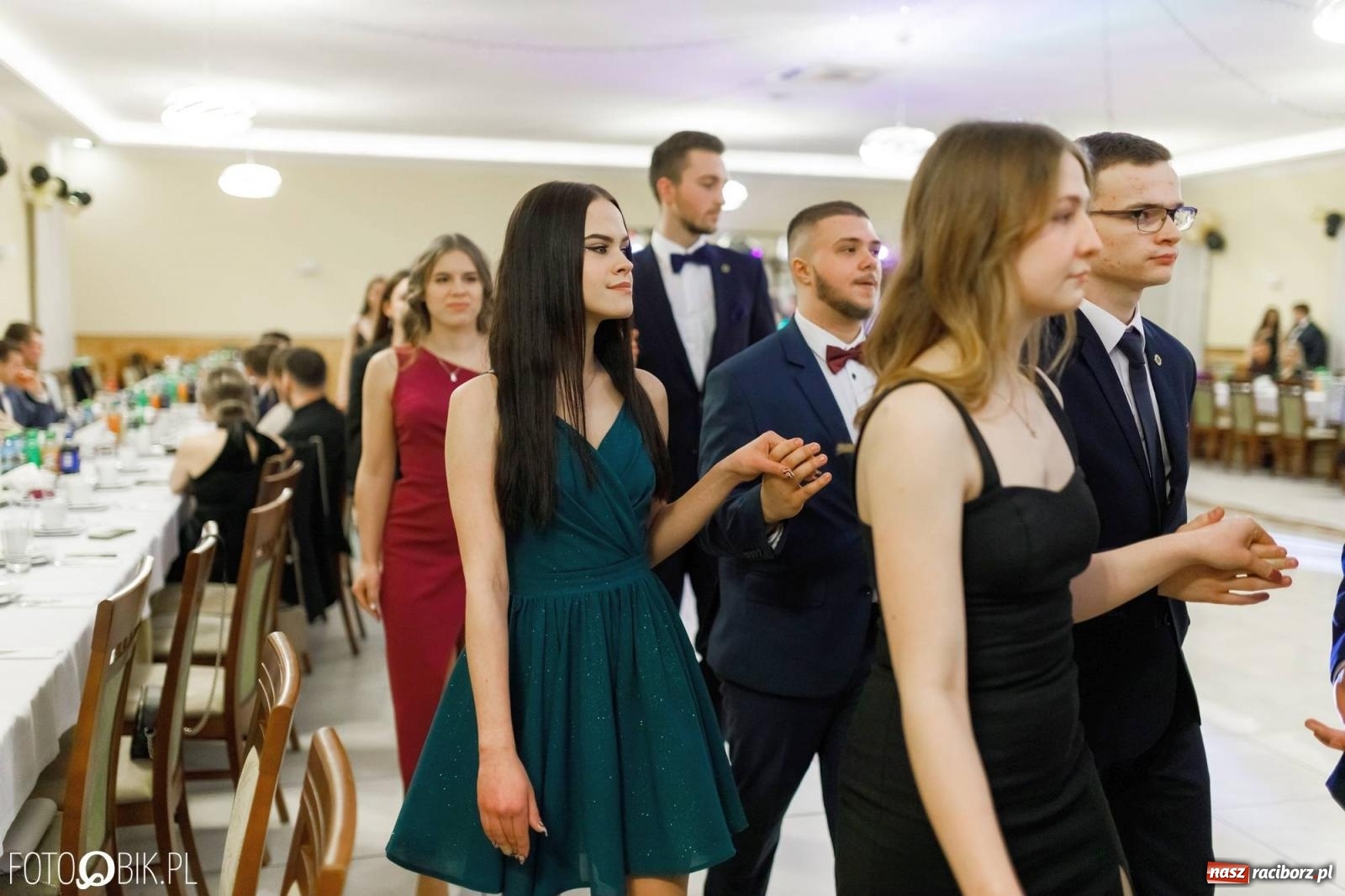 Zdjęcie w galerii na portalu naszraciborz.pl: Bal studniówkowy raciborskiego Mechanika [FOTO i WIDEO] wiadomości z regionu