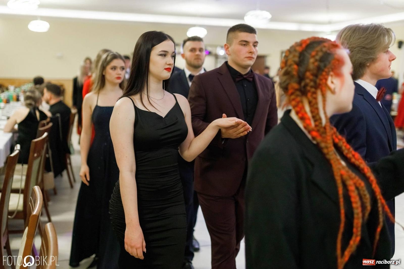 Zdjęcie w galerii na portalu naszraciborz.pl: Bal studniówkowy raciborskiego Mechanika [FOTO i WIDEO] wiadomości z regionu