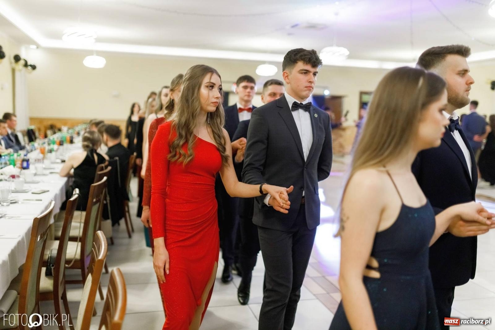 Zdjęcie w galerii na portalu naszraciborz.pl: Bal studniówkowy raciborskiego Mechanika [FOTO i WIDEO] wiadomości z regionu