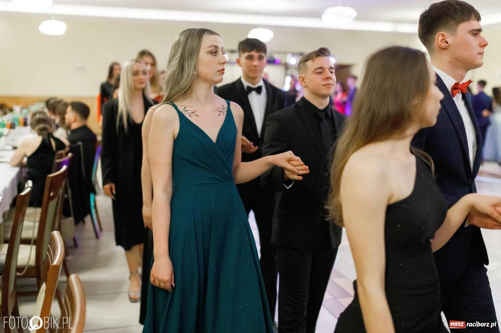 Zdjęcie w galerii na portalu naszraciborz.pl: Bal studniówkowy raciborskiego Mechanika [FOTO i WIDEO] wiadomości z regionu