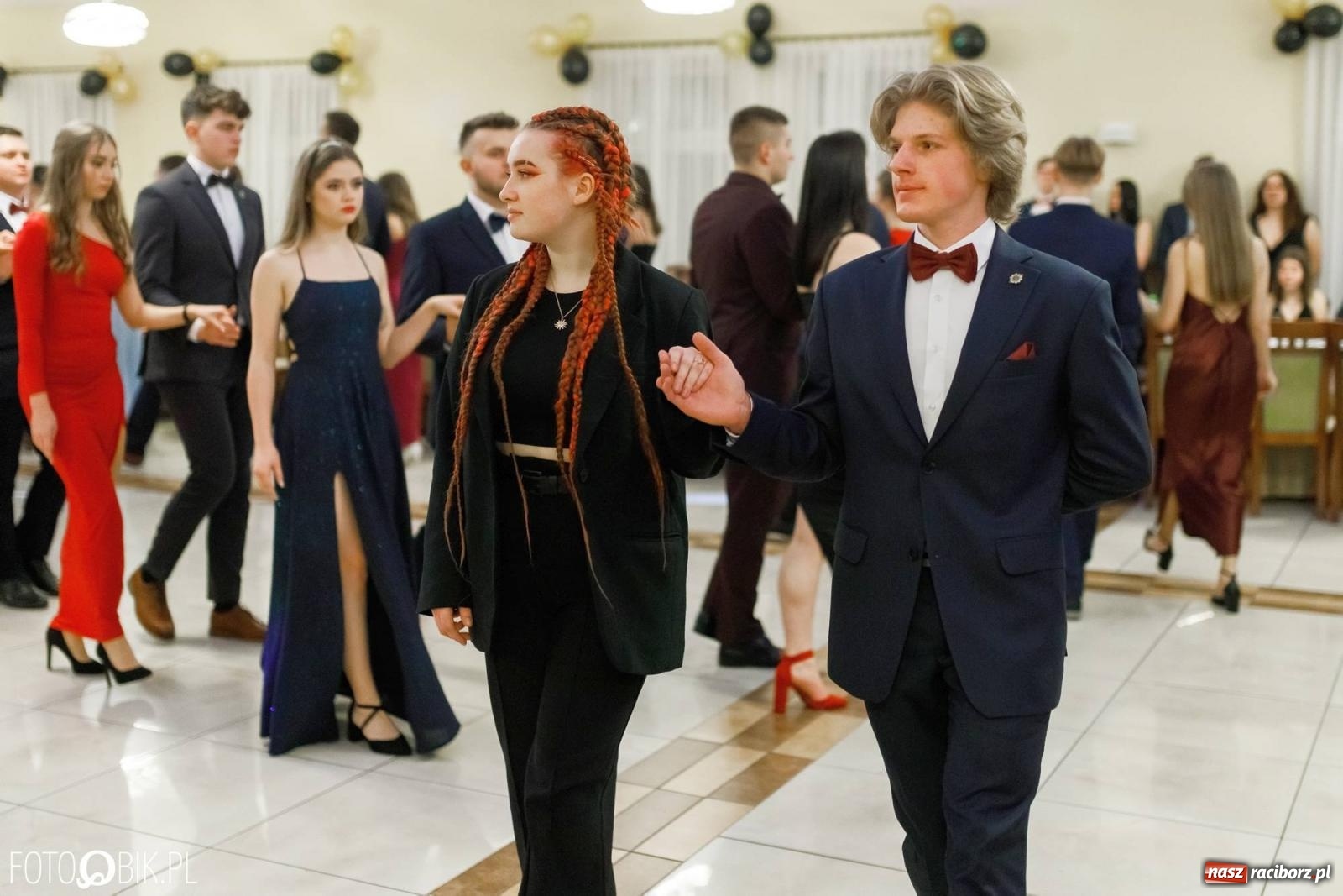 Zdjęcie w galerii na portalu naszraciborz.pl: Bal studniówkowy raciborskiego Mechanika [FOTO i WIDEO] wiadomości z regionu