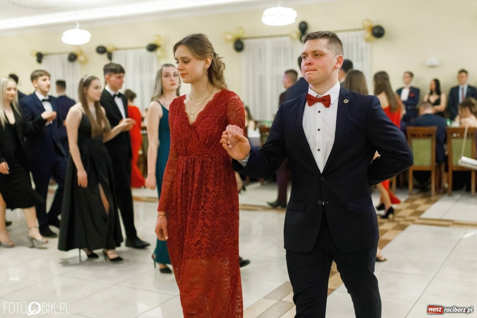 Zdjęcie w galerii na portalu naszraciborz.pl: Bal studniówkowy raciborskiego Mechanika [FOTO i WIDEO] wiadomości z regionu