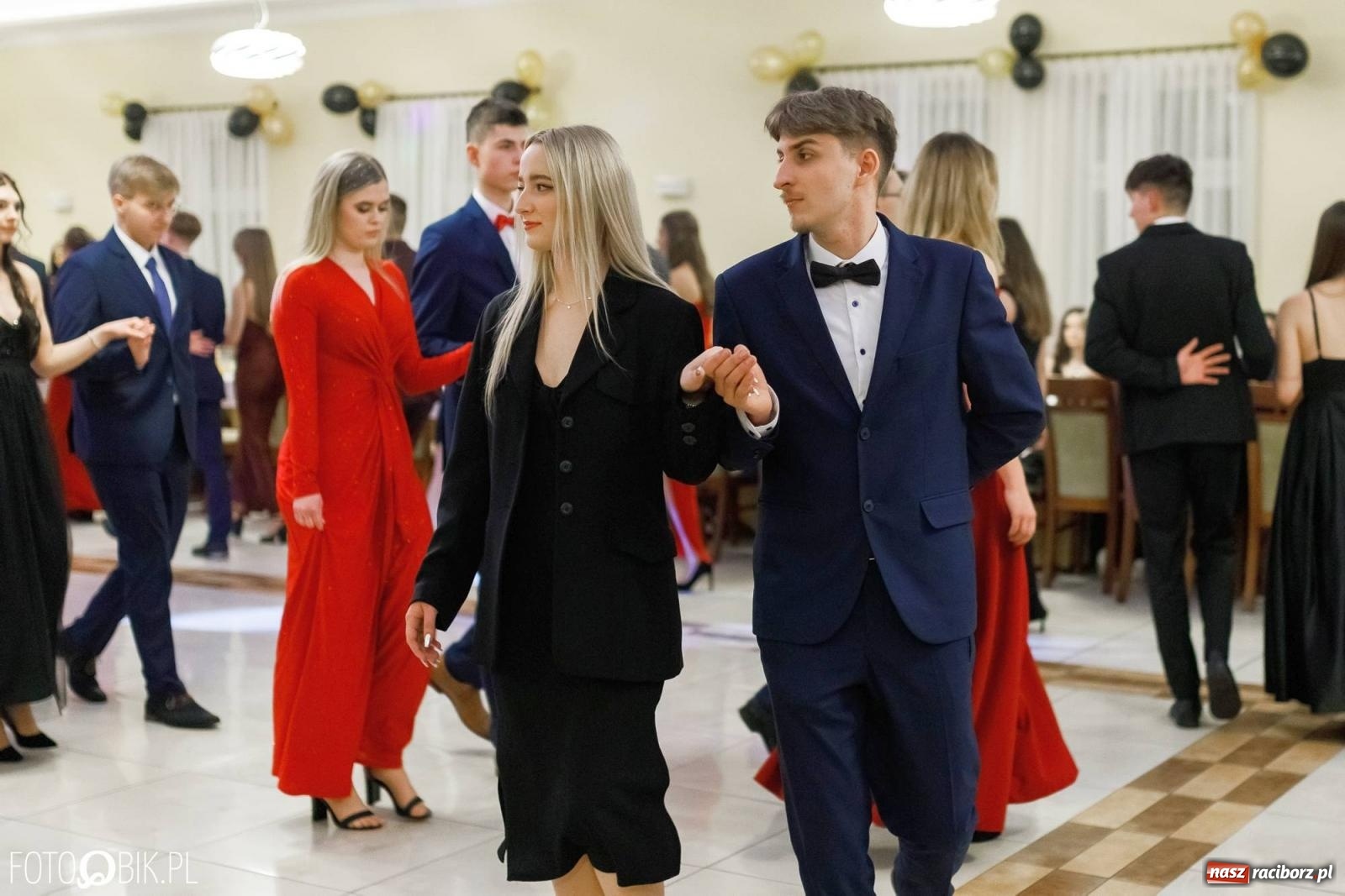 Zdjęcie w galerii na portalu naszraciborz.pl: Bal studniówkowy raciborskiego Mechanika [FOTO i WIDEO] wiadomości z regionu