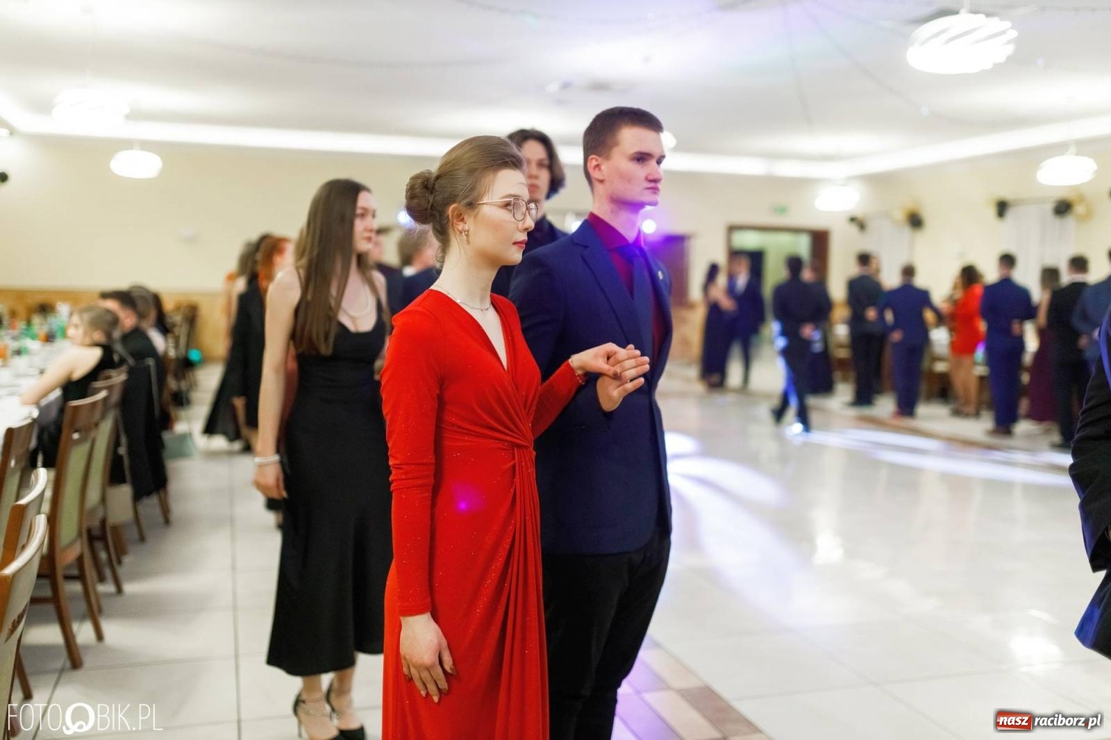 Zdjęcie w galerii na portalu naszraciborz.pl: Bal studniówkowy raciborskiego Mechanika [FOTO i WIDEO] wiadomości z regionu