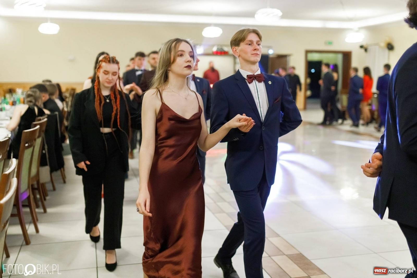 Zdjęcie w galerii na portalu naszraciborz.pl: Bal studniówkowy raciborskiego Mechanika [FOTO i WIDEO] wiadomości z regionu