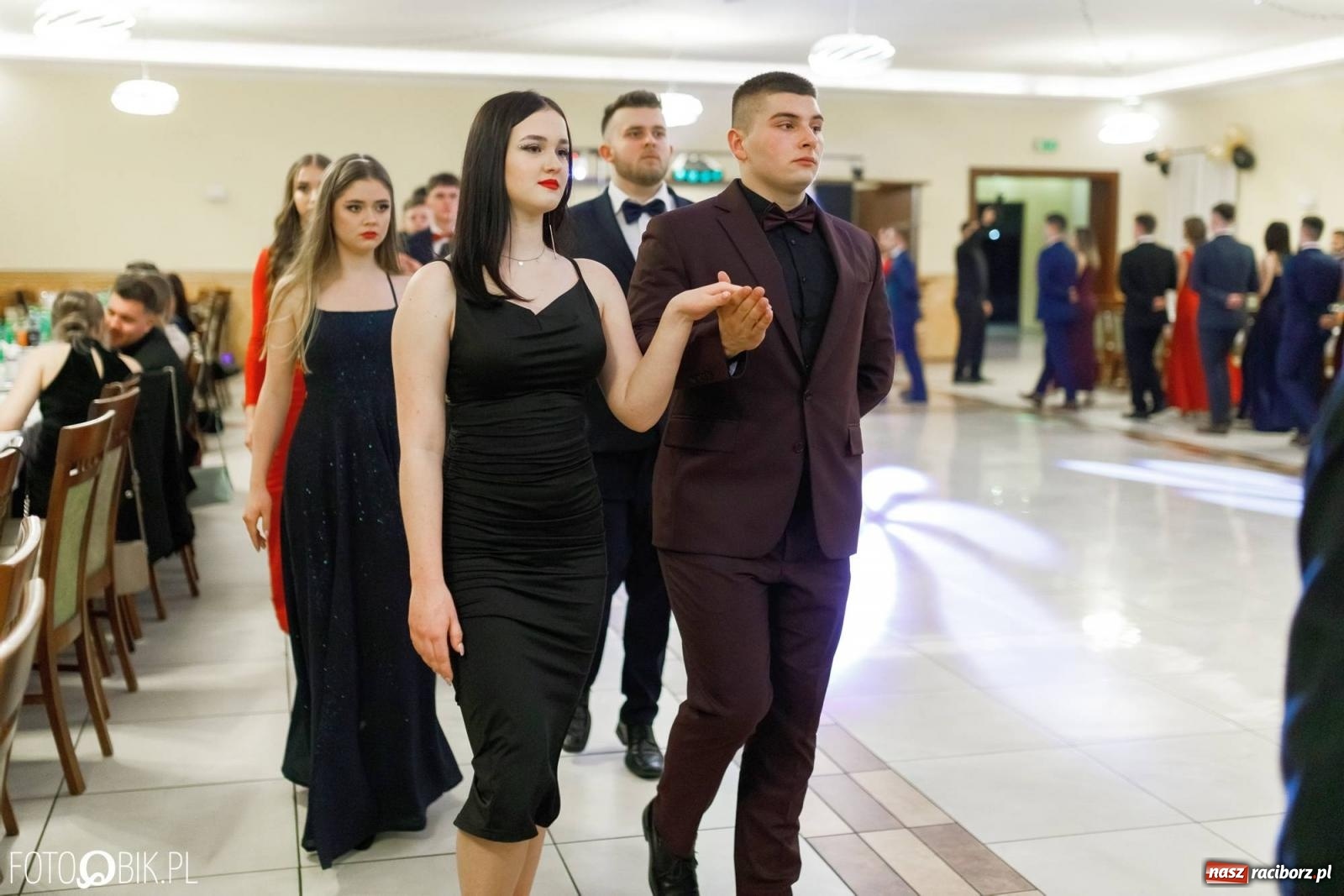 Zdjęcie w galerii na portalu naszraciborz.pl: Bal studniówkowy raciborskiego Mechanika [FOTO i WIDEO] wiadomości z regionu
