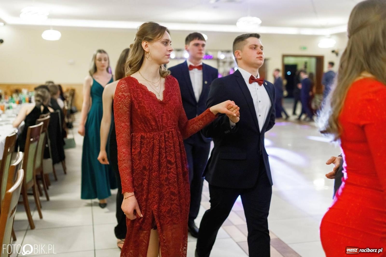 Zdjęcie w galerii na portalu naszraciborz.pl: Bal studniówkowy raciborskiego Mechanika [FOTO i WIDEO] wiadomości z regionu