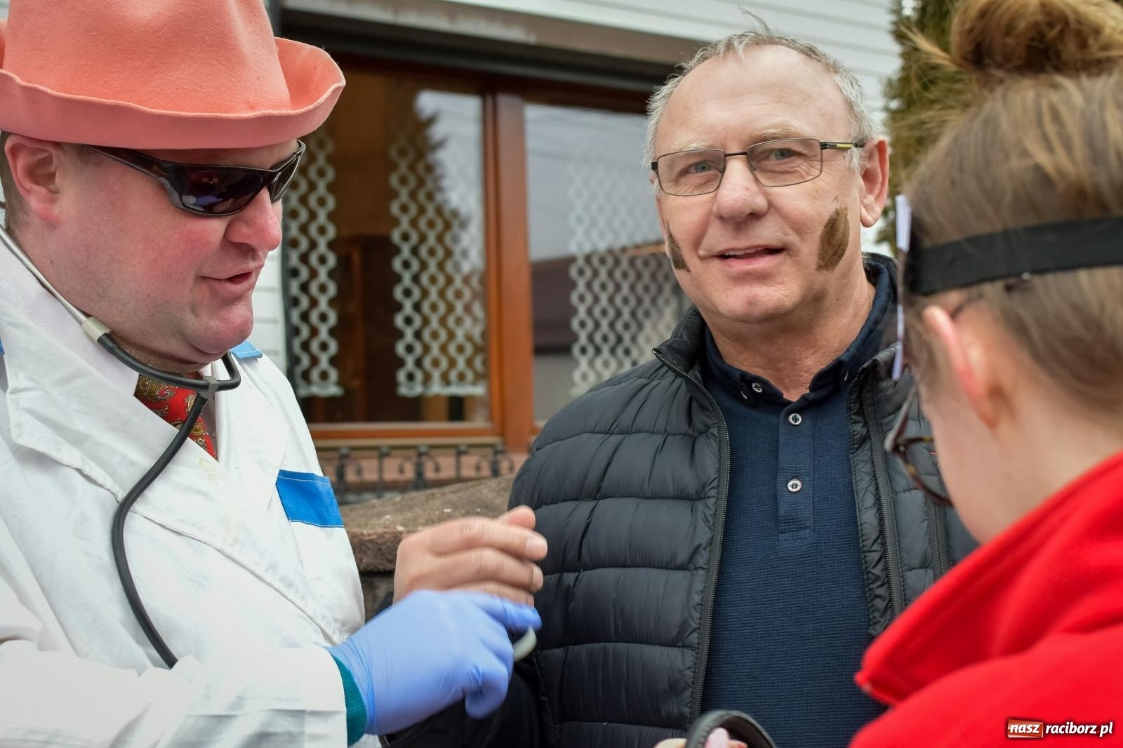 Zdjęcie w galerii na portalu naszraciborz.pl: W Samborowicach tradycja nie ginie. TANZBÄR na ostatki [FOTO i WIDEO] wiadomości z regionu