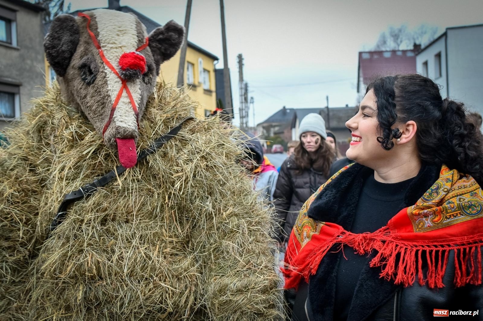 Zdjęcie w galerii na portalu naszraciborz.pl: W Samborowicach tradycja nie ginie. TANZBÄR na ostatki [FOTO i WIDEO] wiadomości z regionu